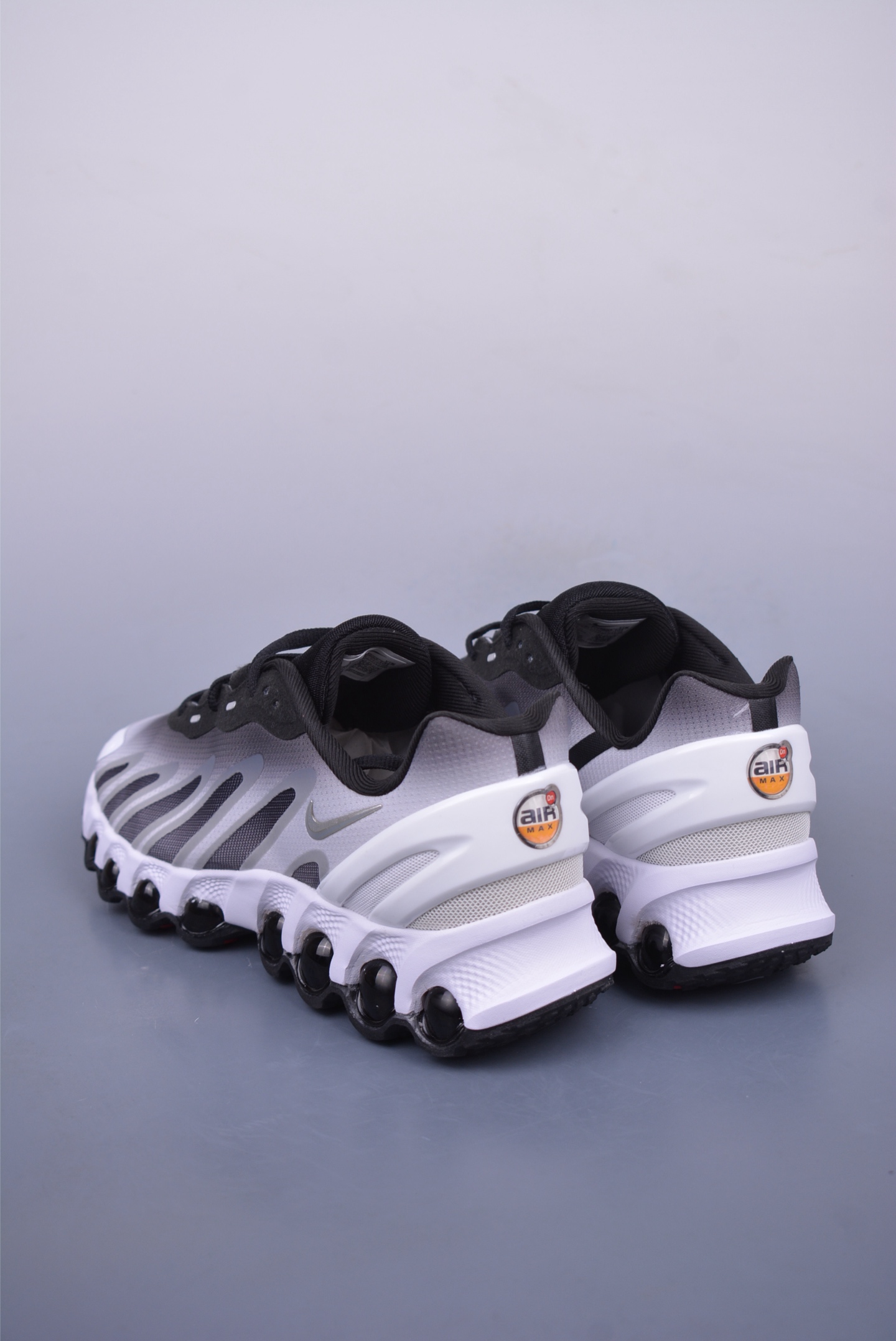 180 Nike Air Max DN8 全掌科技气垫 缓震运动跑鞋 FQ7860-038