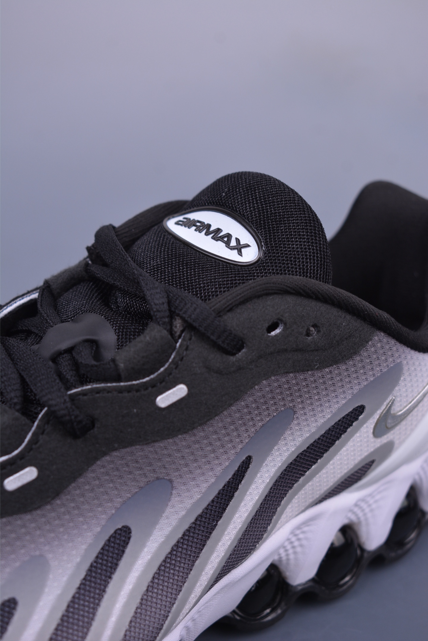 180 Nike Air Max DN8 全掌科技气垫 缓震运动跑鞋 FQ7860-038