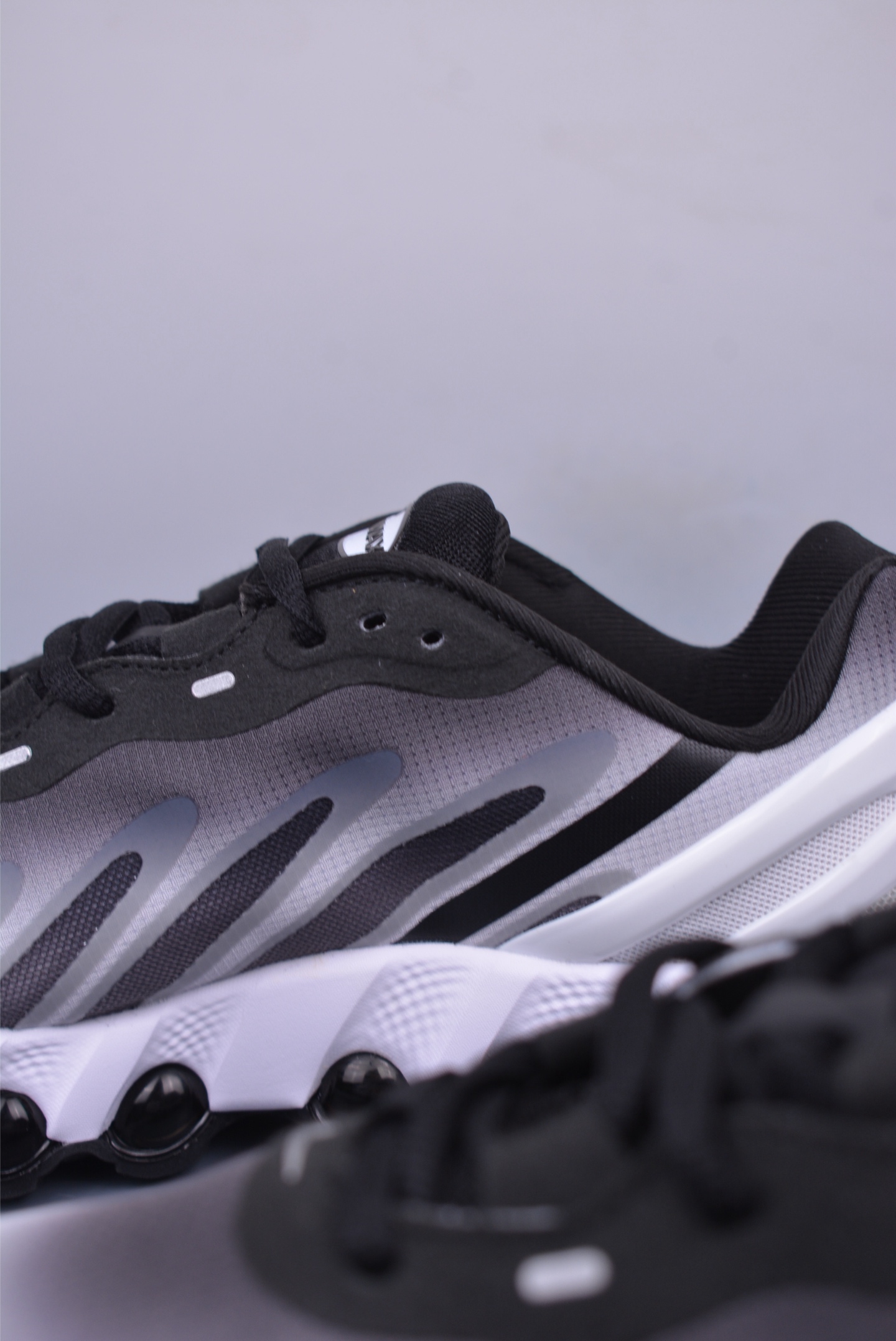 180 Nike Air Max DN8 全掌科技气垫 缓震运动跑鞋 FQ7860-038