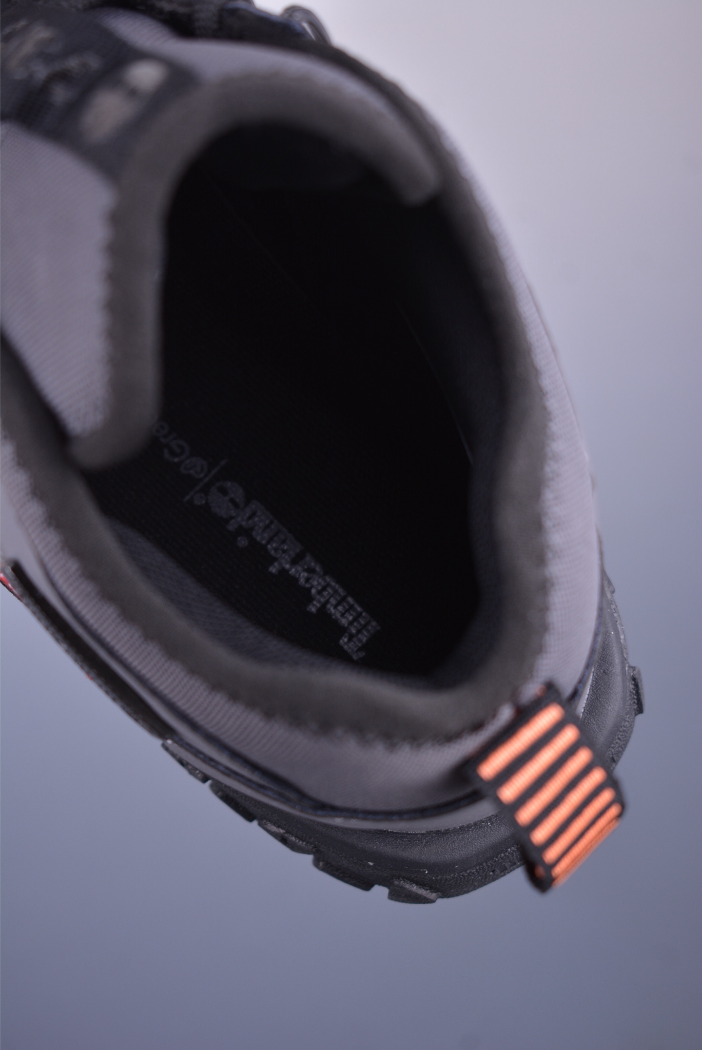 260 Timberland添柏岚/天伯伦 户外中帮休闲马丁靴系列 TB0A67BG