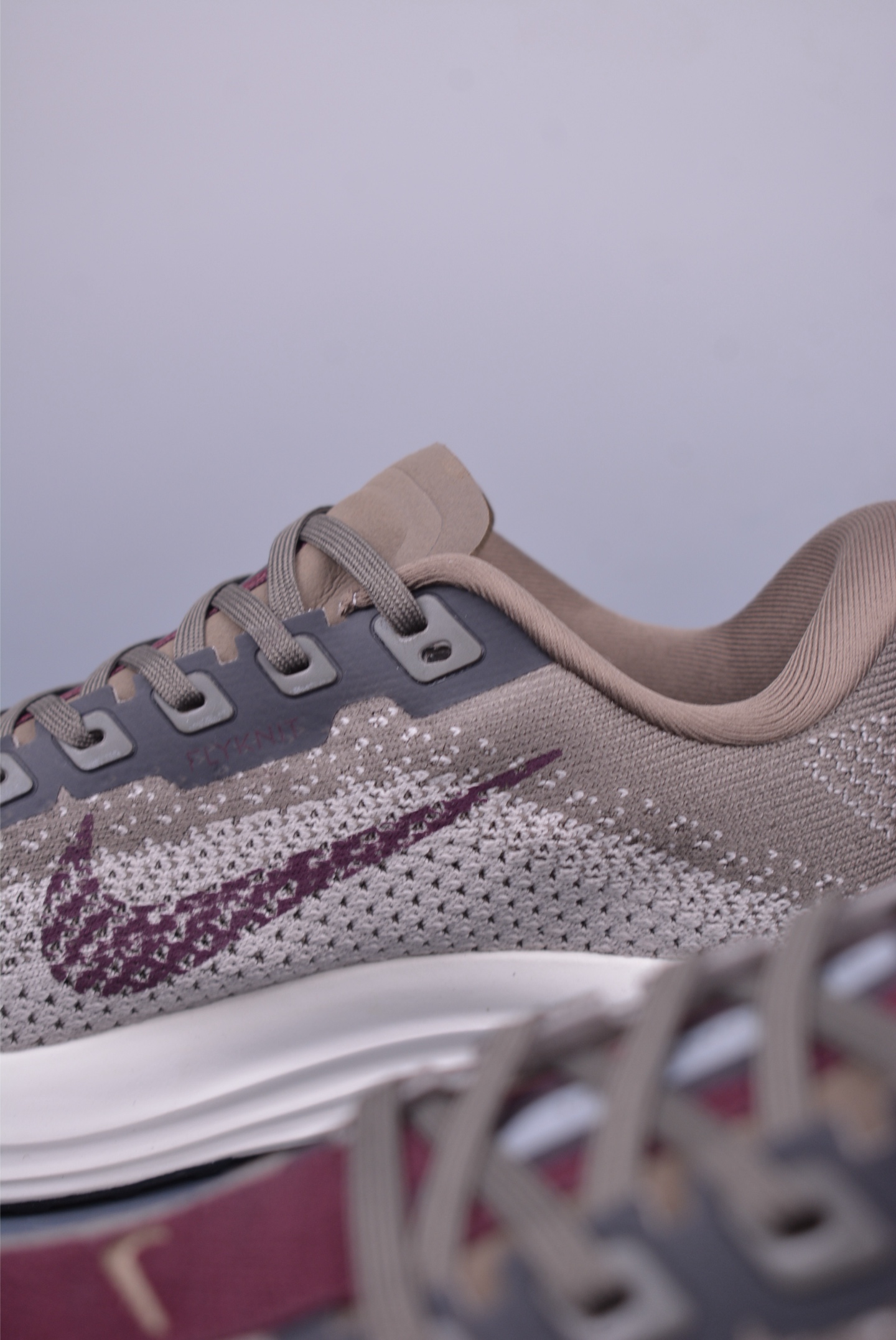 180 Nike REACTX PEGASUS Plus 飞马跑步鞋 FQ7262-005