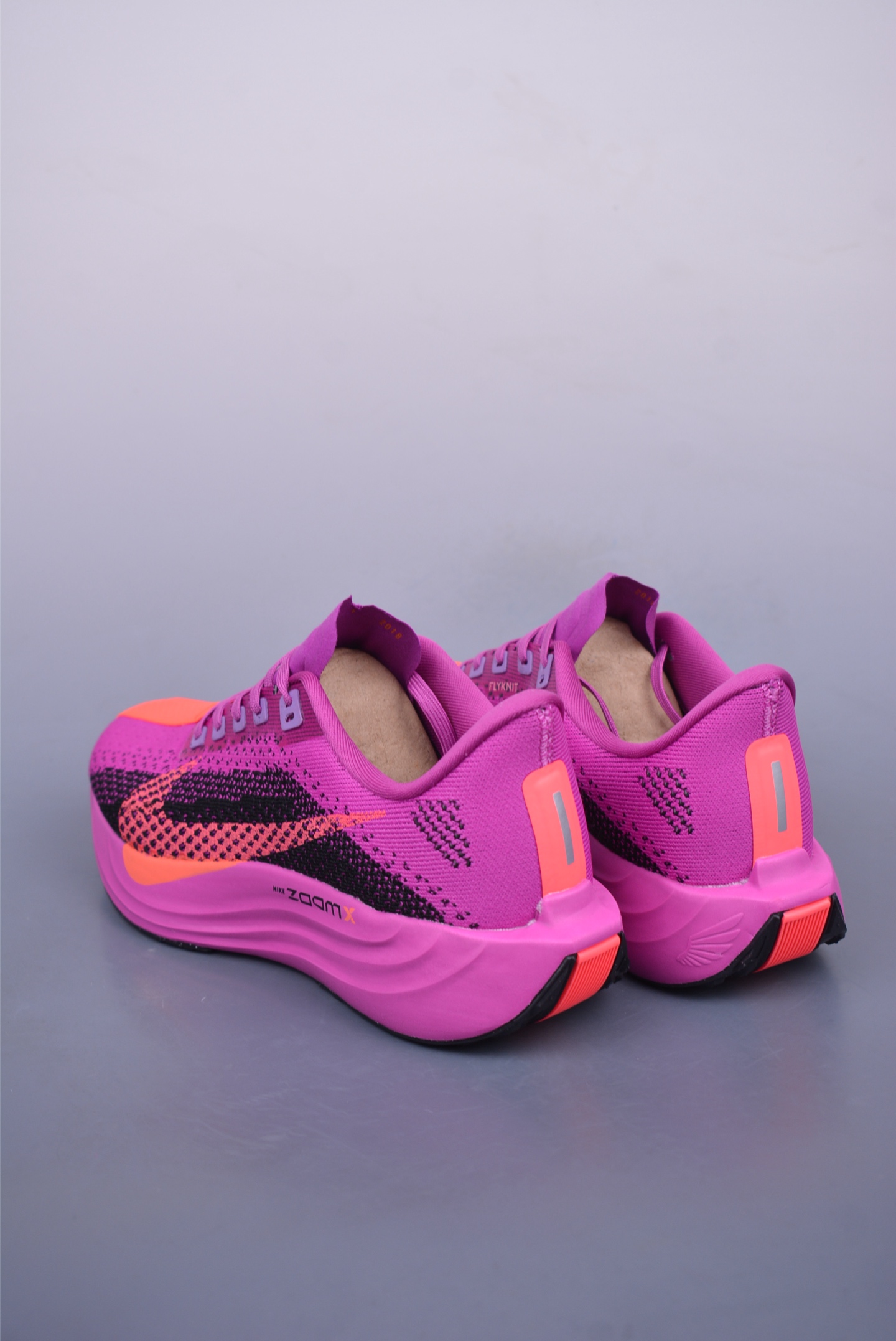 180 Nike REACTX PEGASUS Plus 飞马跑步鞋 FQ7262-500