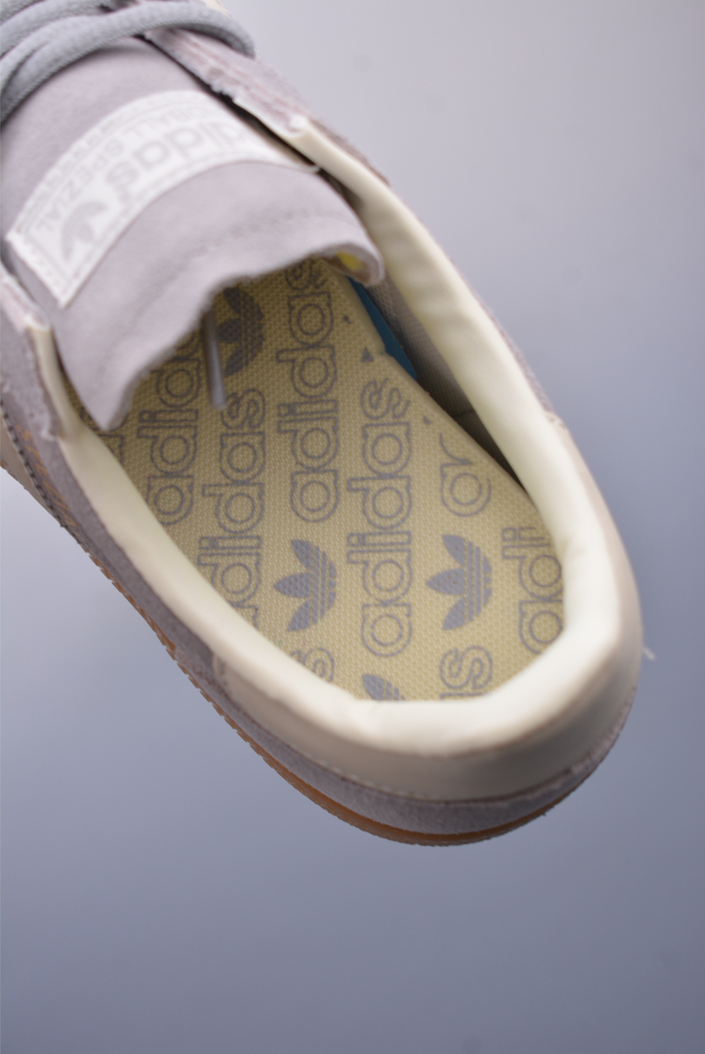 160 Adidas Handball Spezial 阿迪达斯经典款 复古休闲板鞋 IF7086