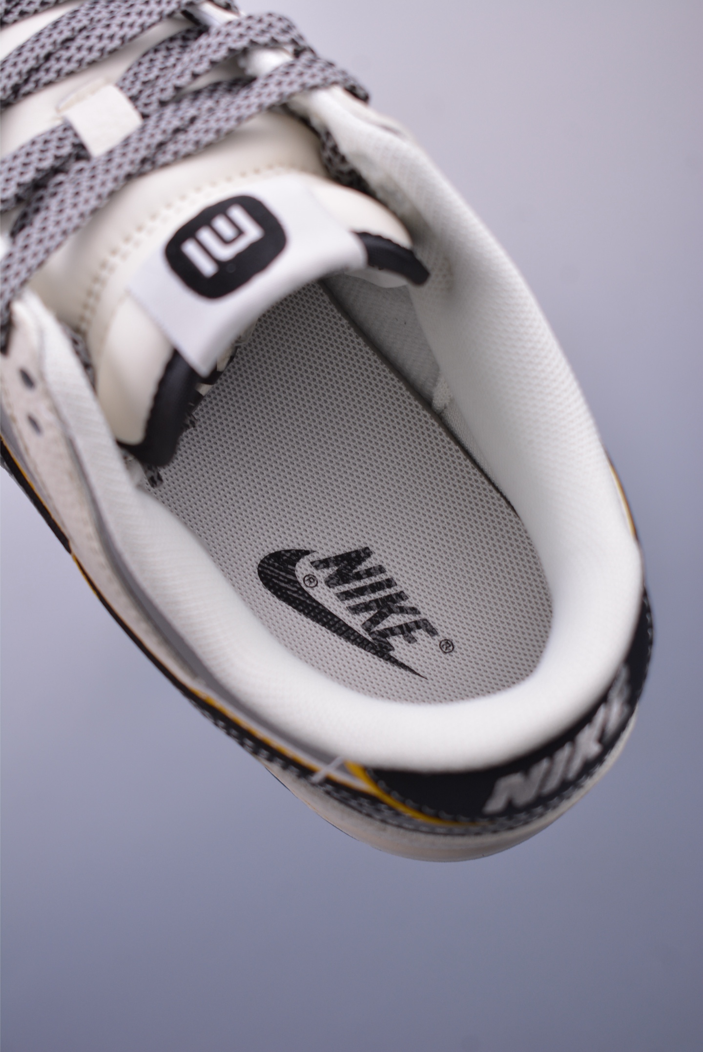 Nike SB Dunk Low 小米Su7联名 XX3168-166