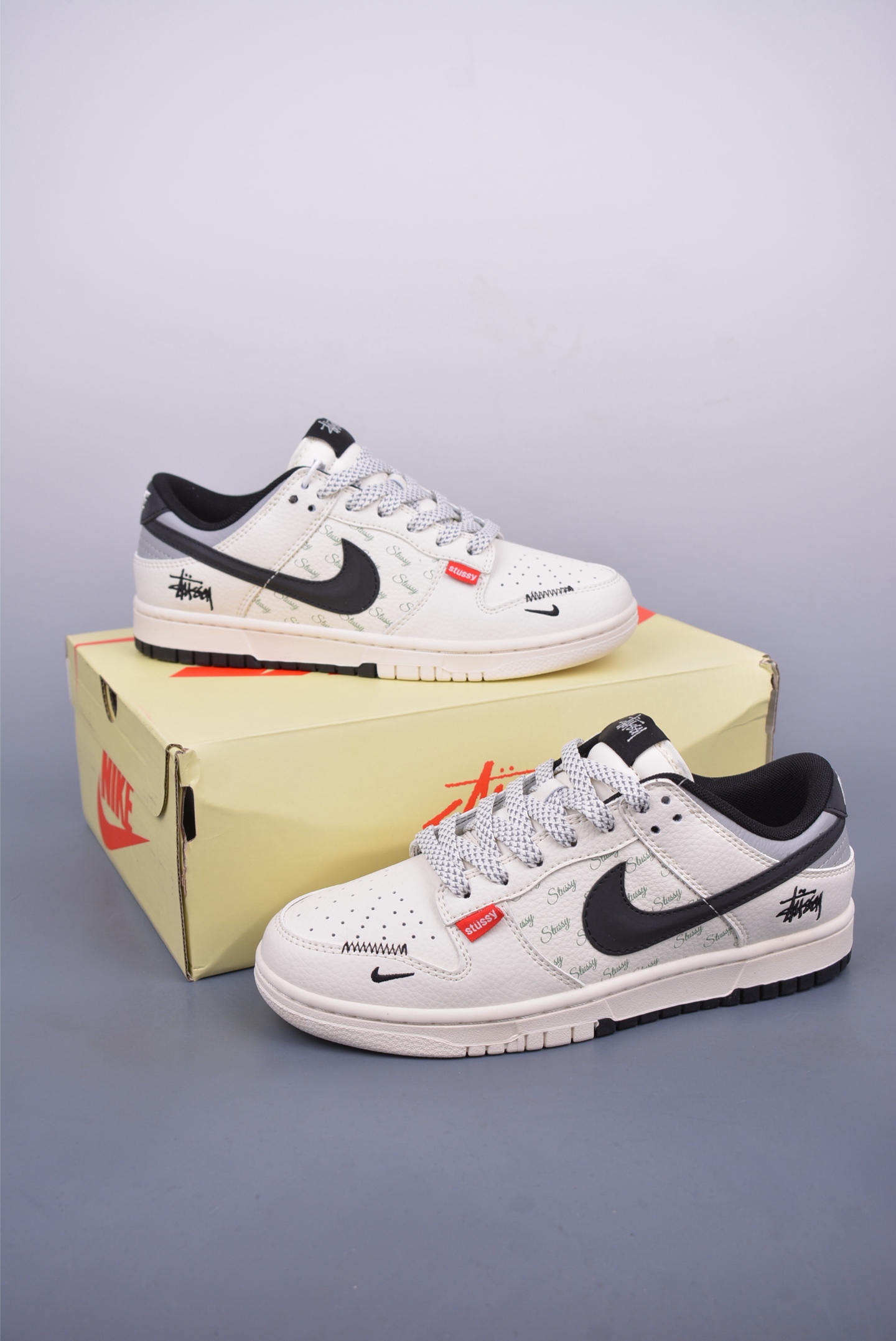 280 Nike SB Dunk Low 斯图西联名 XS6089-537
