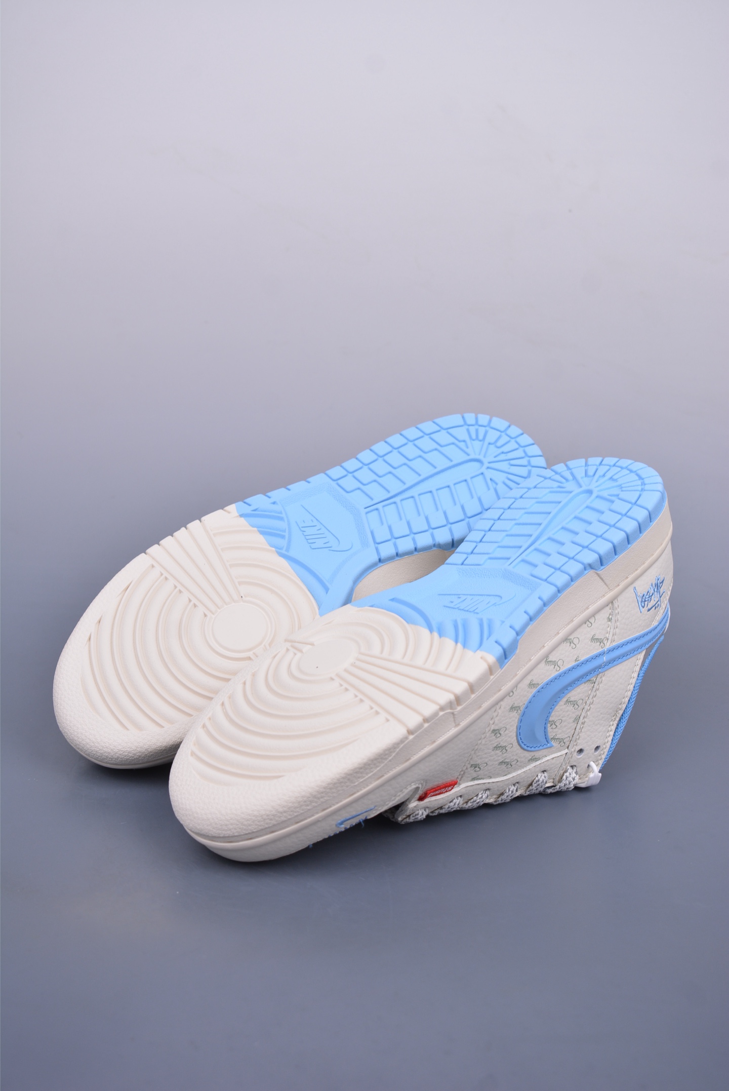 280 Nike SB Dunk Low 斯图西联名 XS6089-539