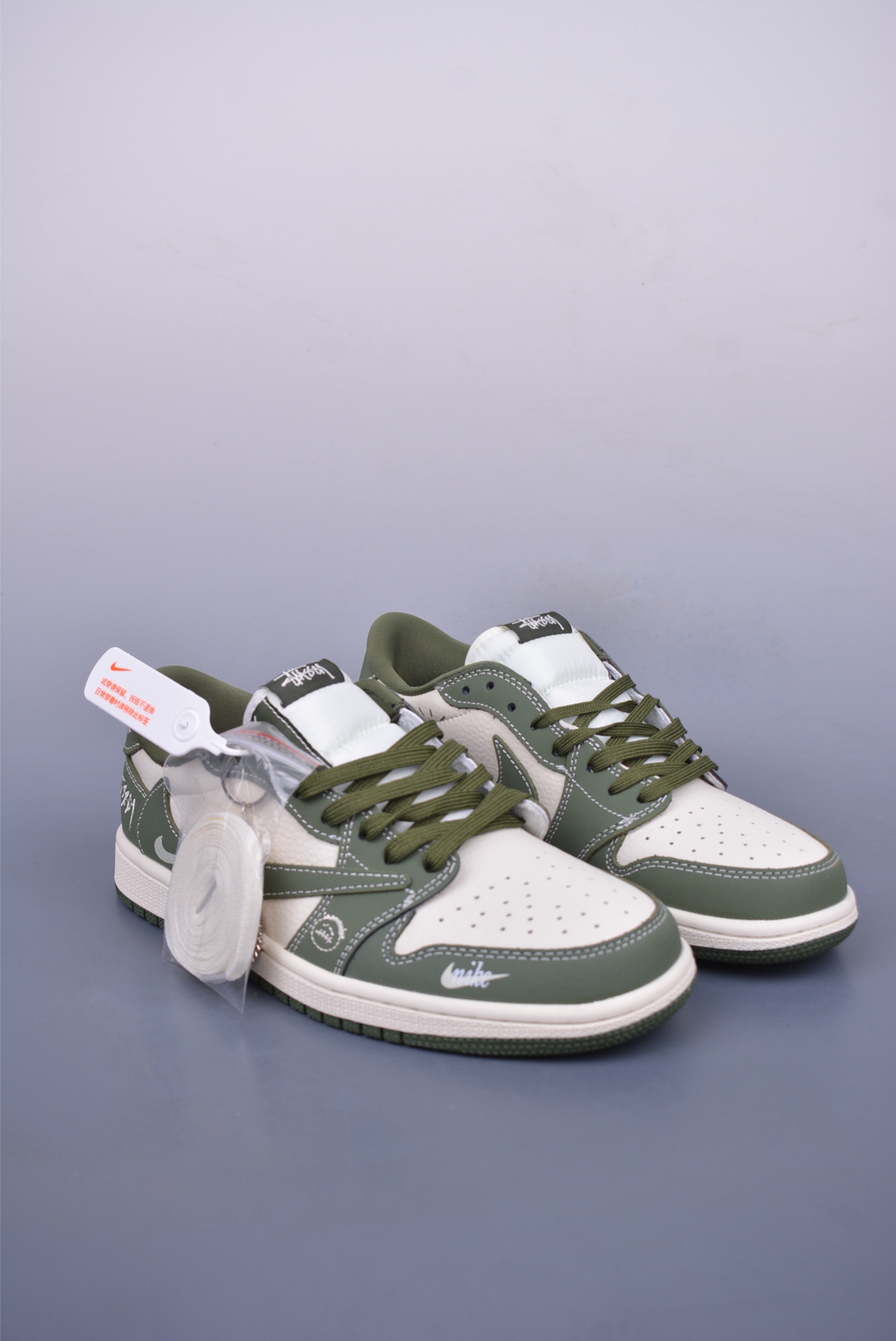 280 Fragment x Travis Scott x 斯图西 Air Jordan 1 Low 三方联名倒钩 XS2024-025