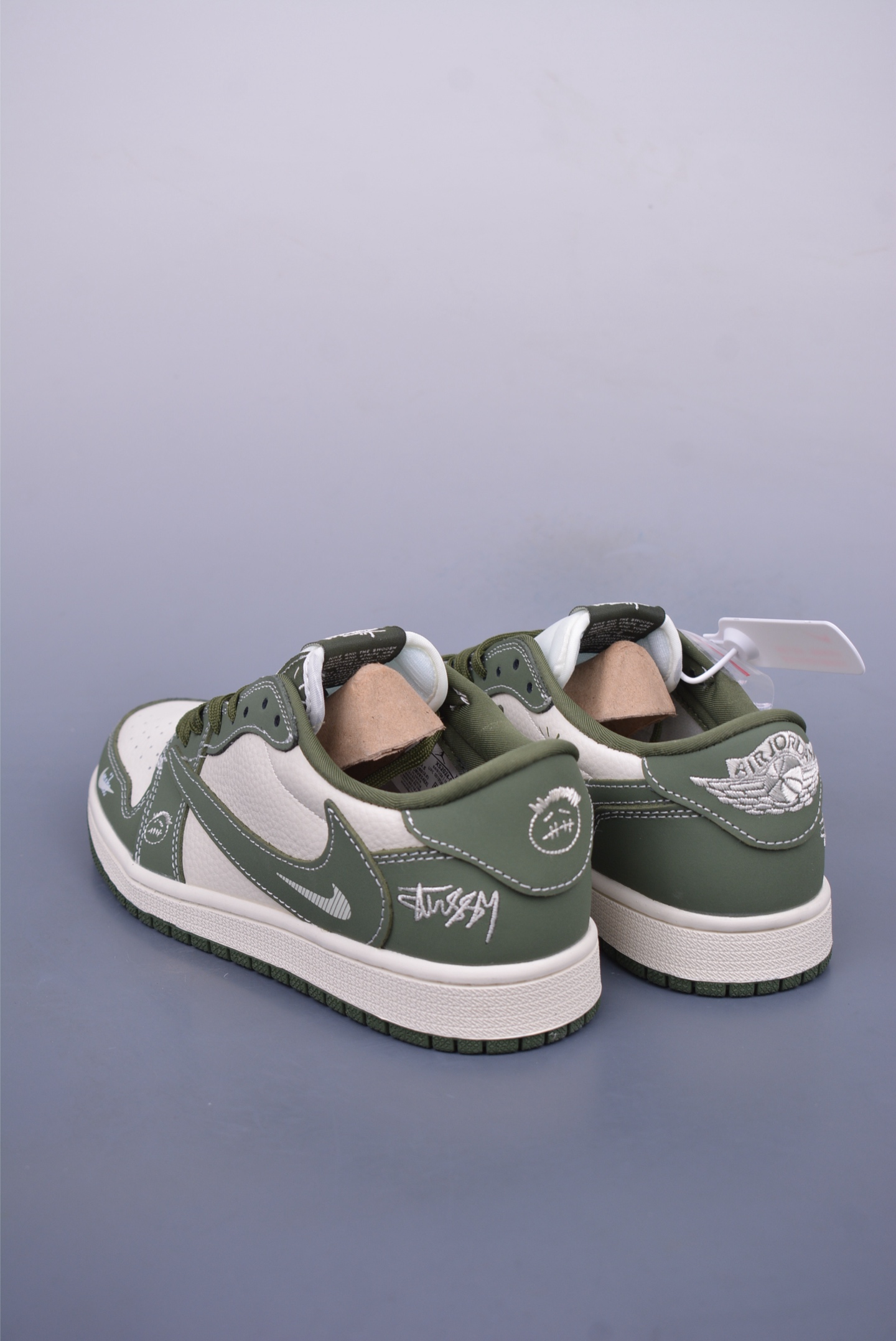280 Fragment x Travis Scott x 斯图西 Air Jordan 1 Low 三方联名倒钩 XS2024-025