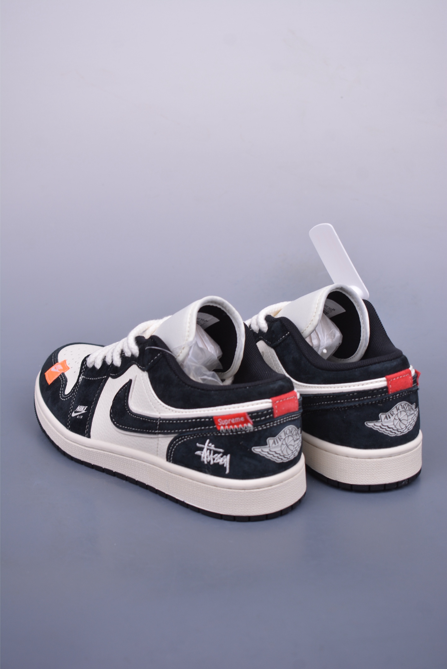 280 Nike Jordan Air Jordan 1 斯图西联名 YX5066-302