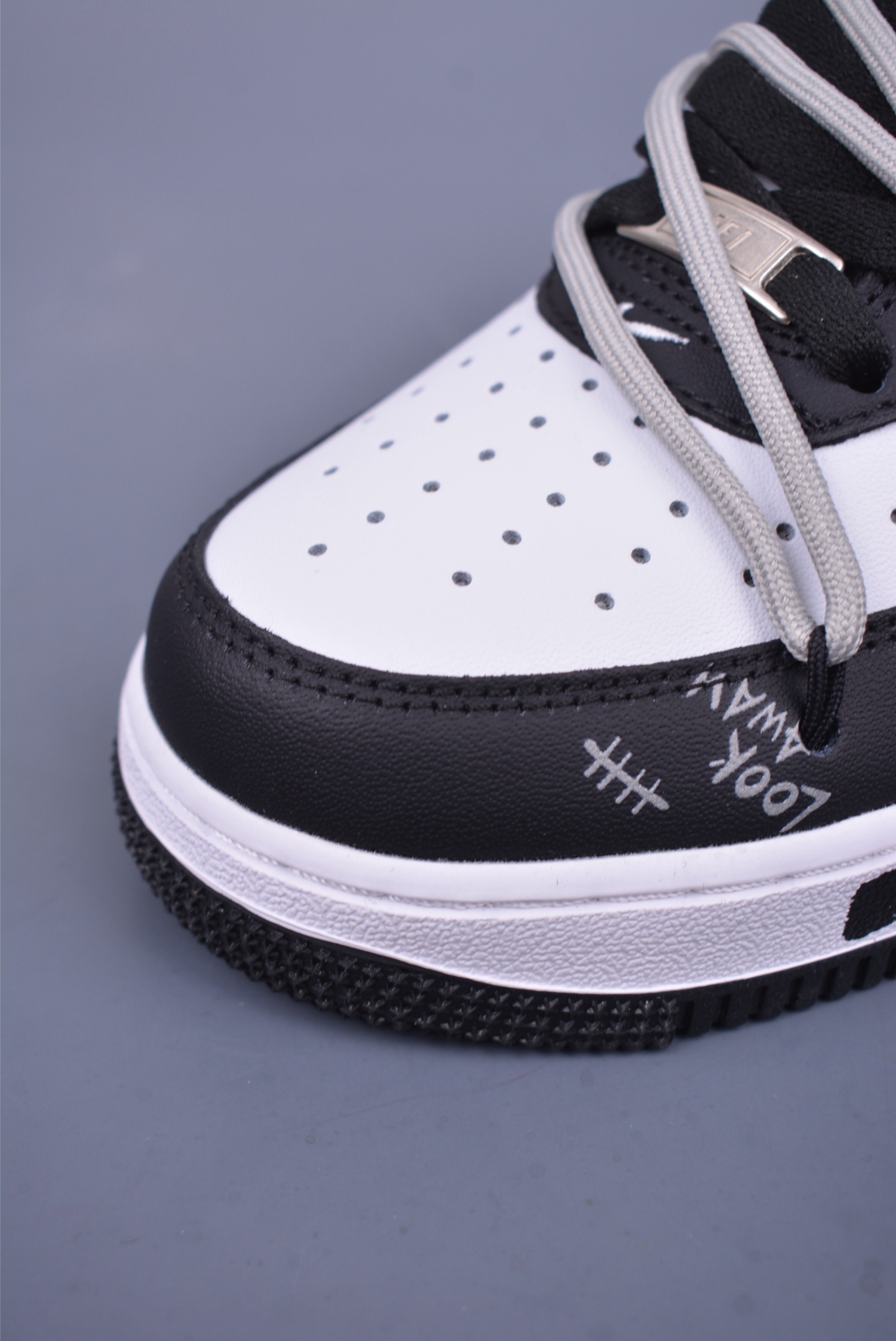Nike Air Force 1 Low 牛仔很忙 ZH0316-071