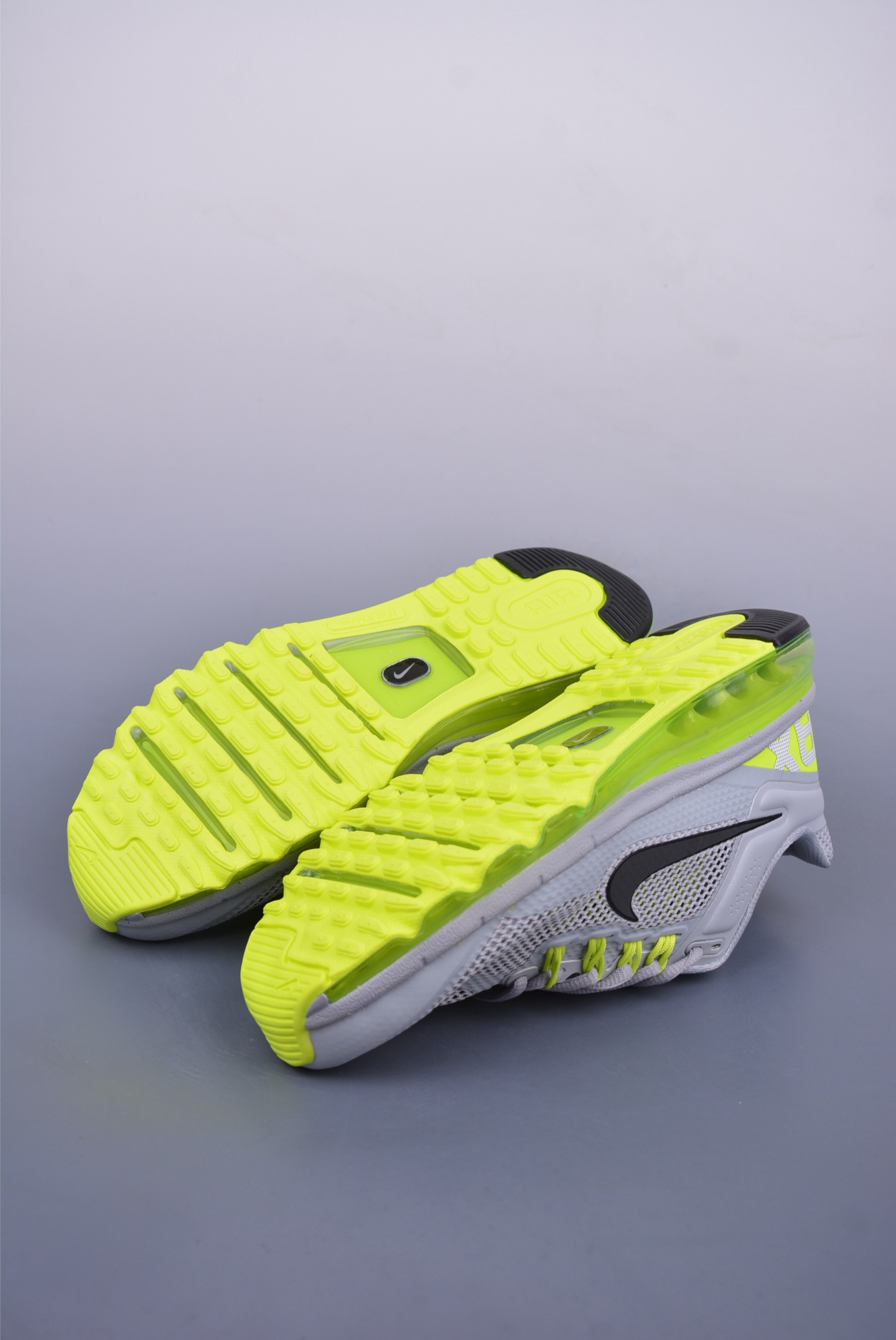 NIKE Air Max 2013 耐克复古透气网布 全掌气垫 缓震跑步鞋 HF3660-003