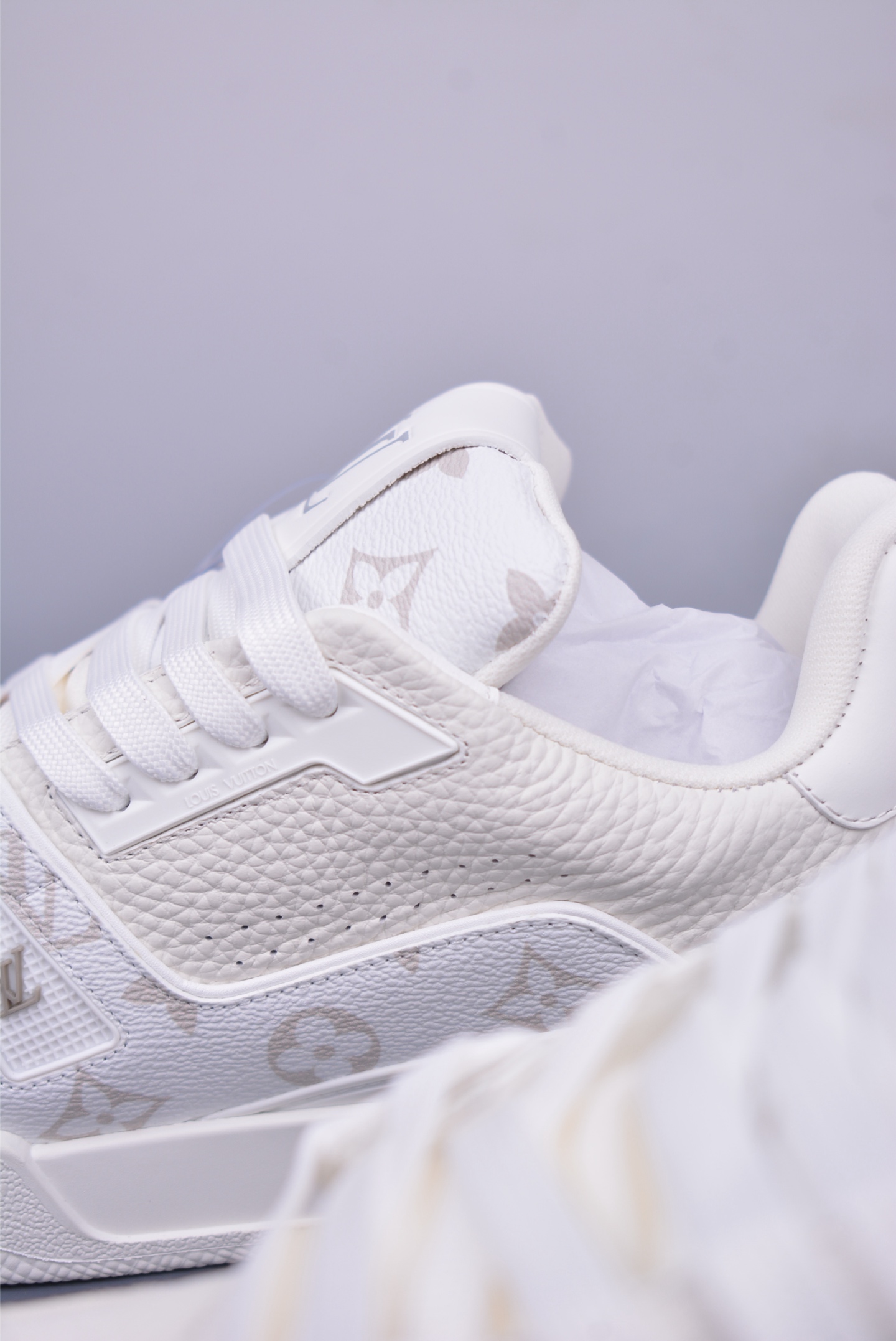 550 2021s LV Trainer 限定联名 经典多拼色超好看