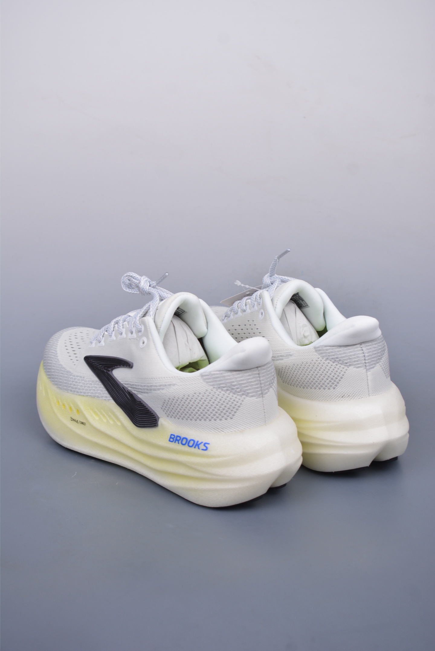 Brooks 布鲁克斯 Glycerin Max 超弹轻盈跑步鞋 110447