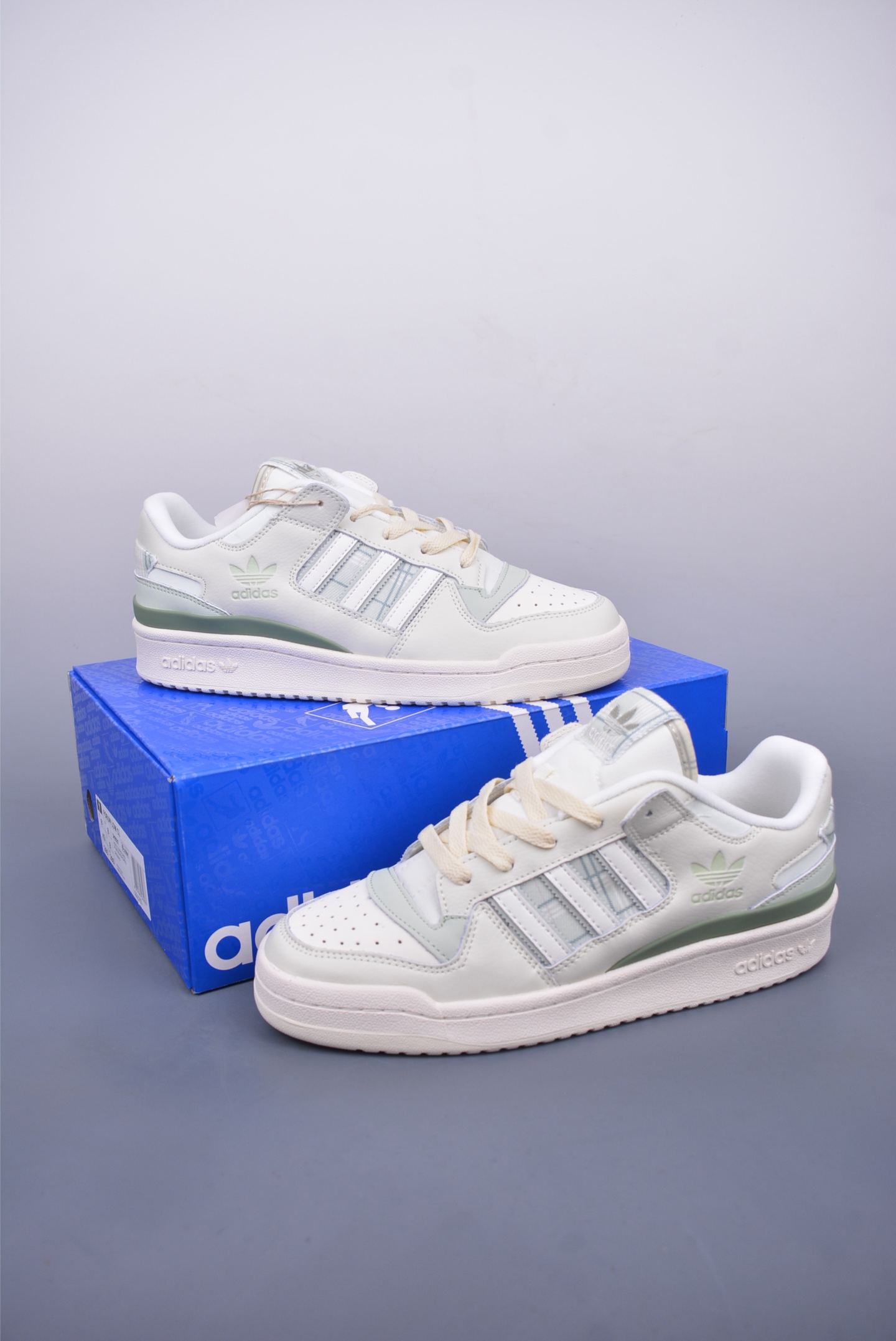 海外渠道版 原盒原标 Adidas Forum LOW CL 三叶草低邦 经典魔术贴复古板鞋 JH9597