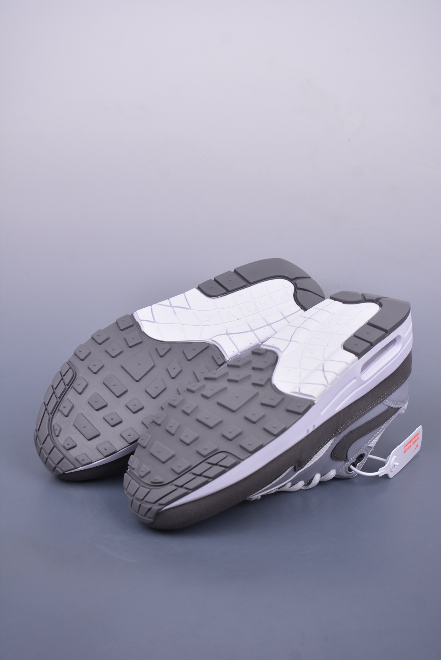Nike Air Max 1 复刻拼接 纯原版本 复古休闲跑步鞋 HM9936-001