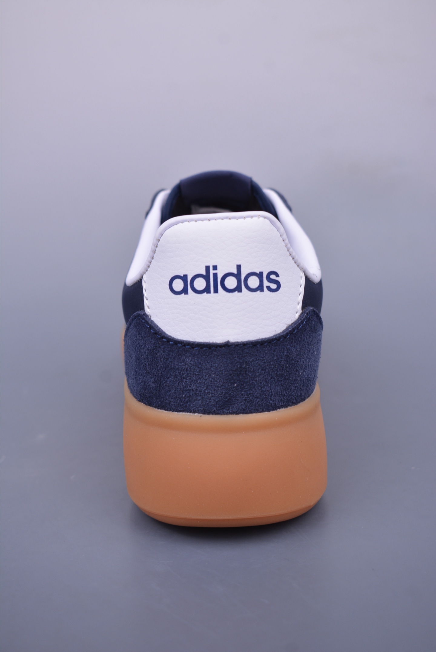 Adidas Barreda Decode 阿迪舒适减震低帮休闲板鞋 JQ6677