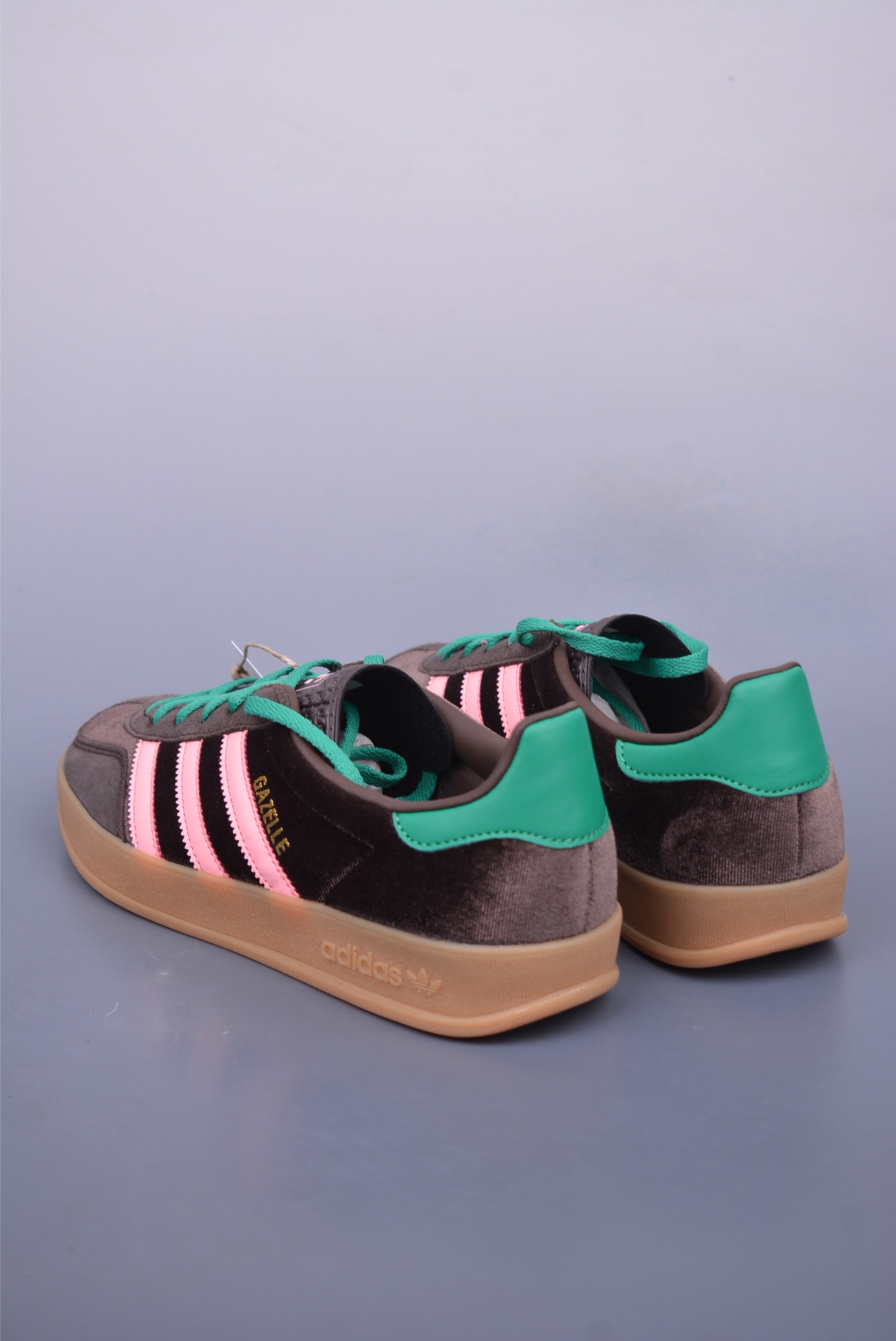180 adidas Originals Gazelle INdoor 三叶草休闲防滑耐磨低帮板鞋 JI2714