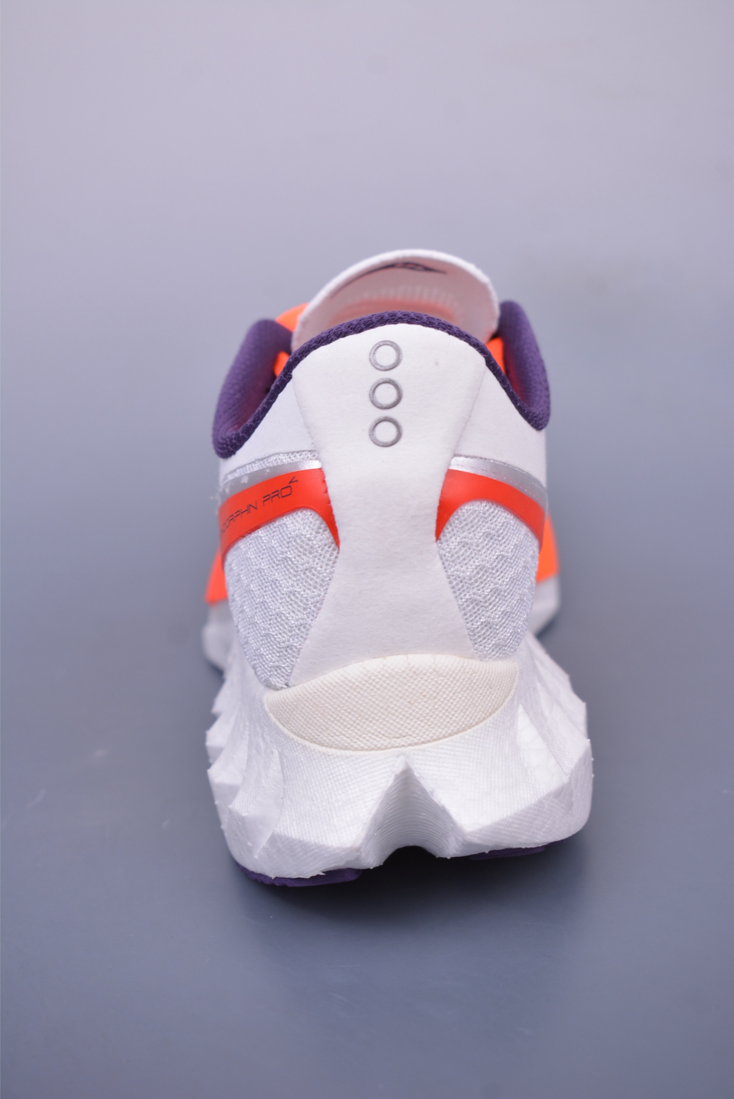 220 Saucony Triumph PRO 啡鹏4 旗舰级缓震型跑鞋 S10939-129