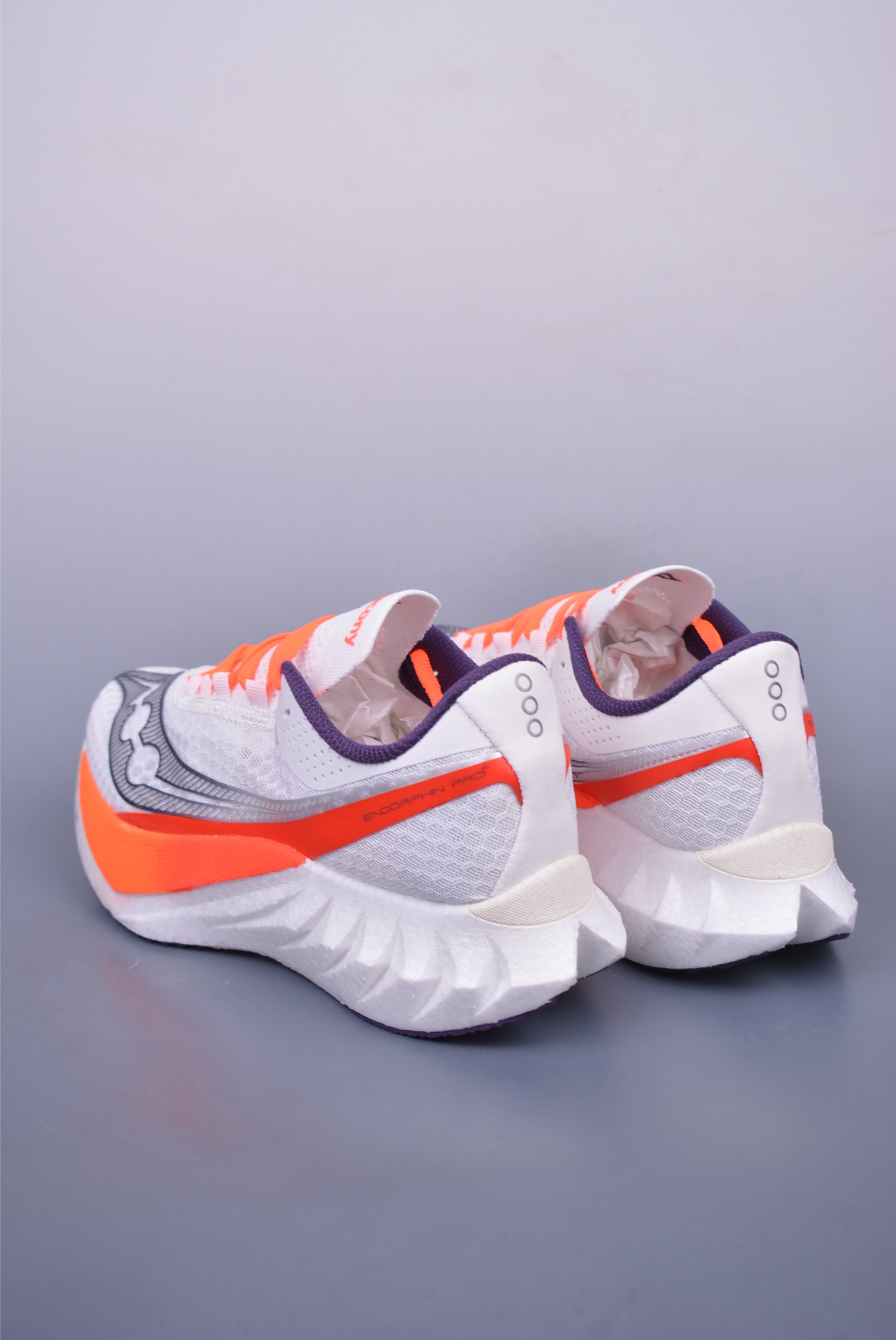 220 Saucony Triumph PRO 啡鹏4 旗舰级缓震型跑鞋 S10939-129
