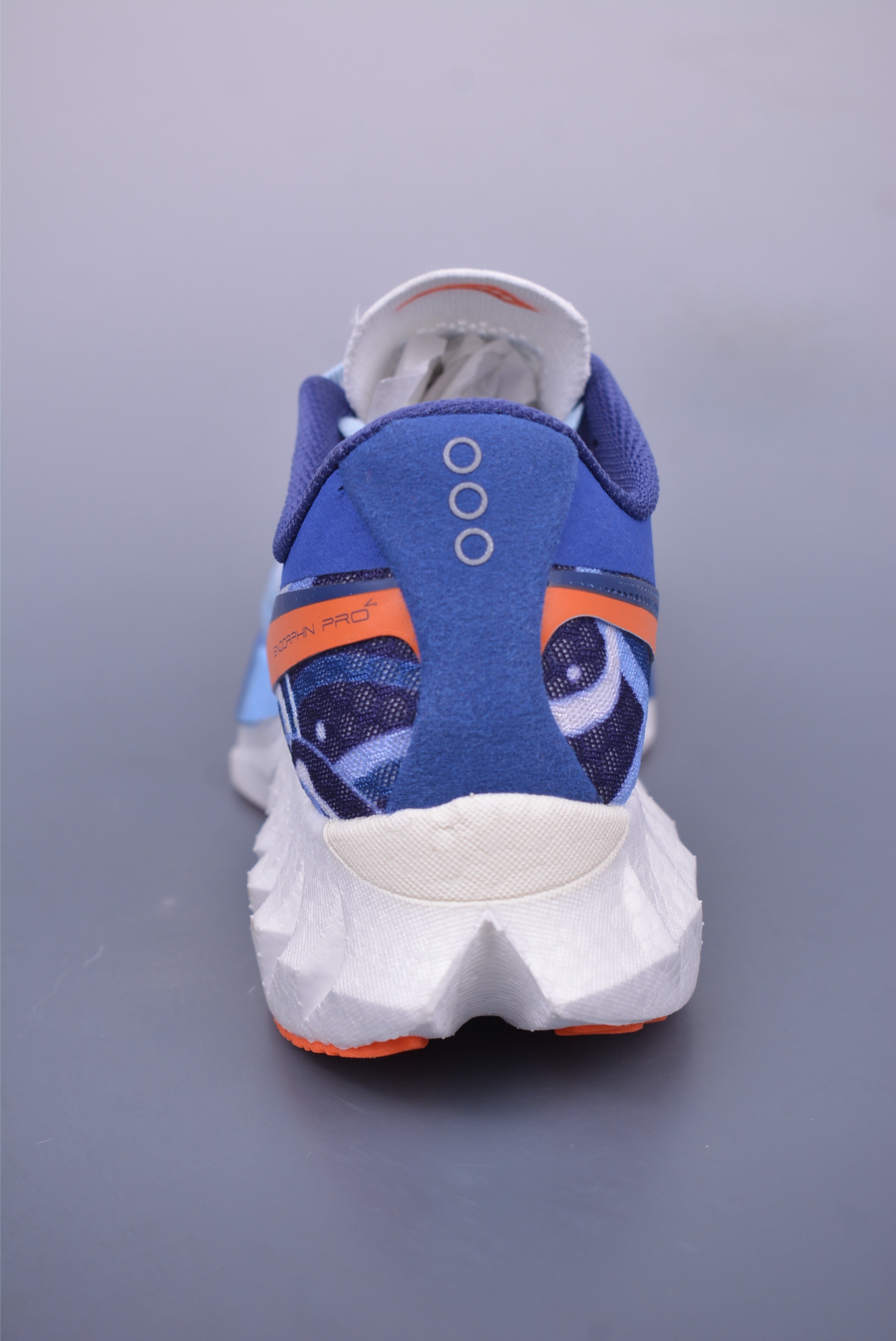 220 Saucony Triumph PRO 啡鹏4 旗舰级缓震型跑鞋 S20939-401