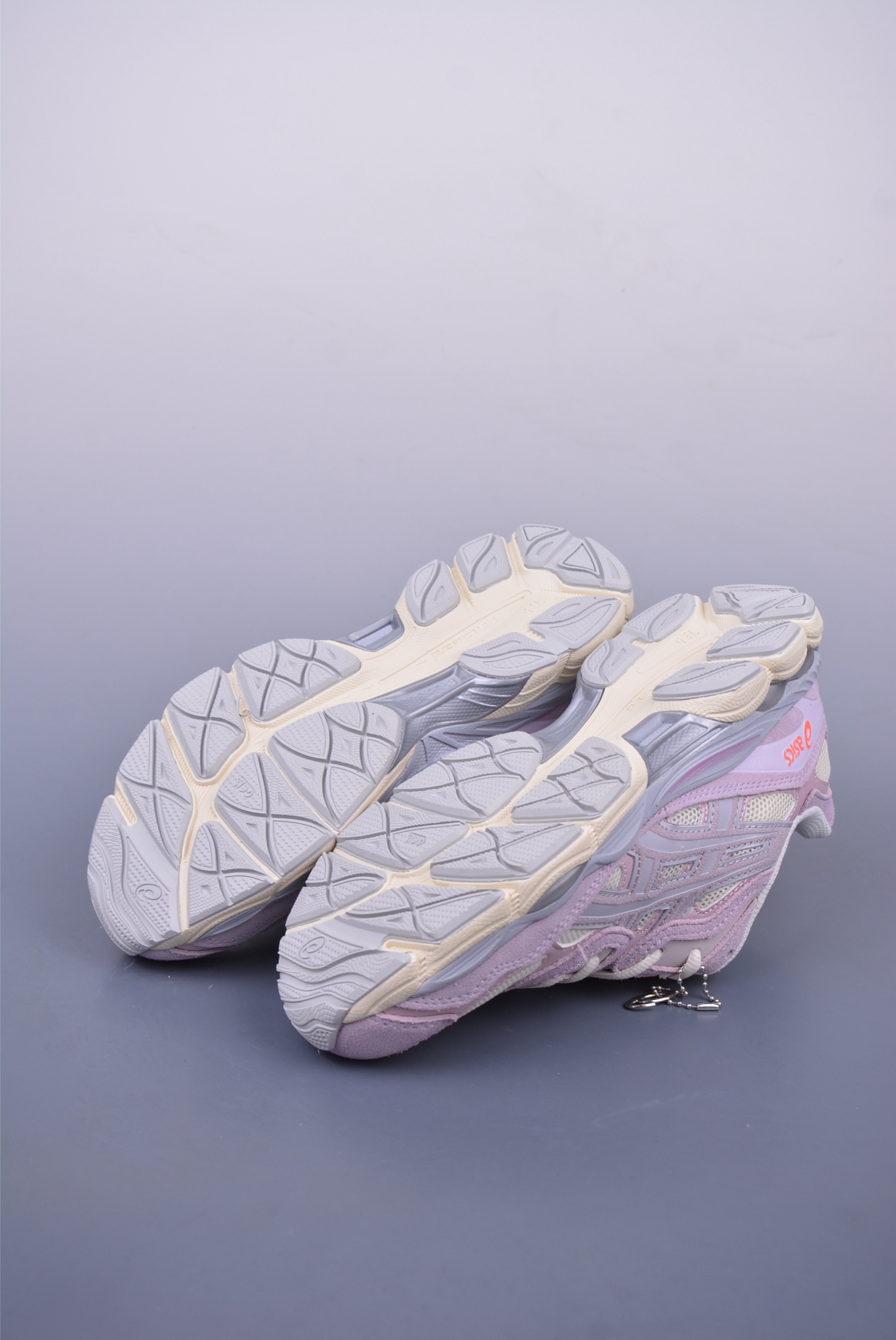 200 Asics Gel-NYC 纯原版本 亚瑟士运动休闲透气专业跑鞋 1203A383-106