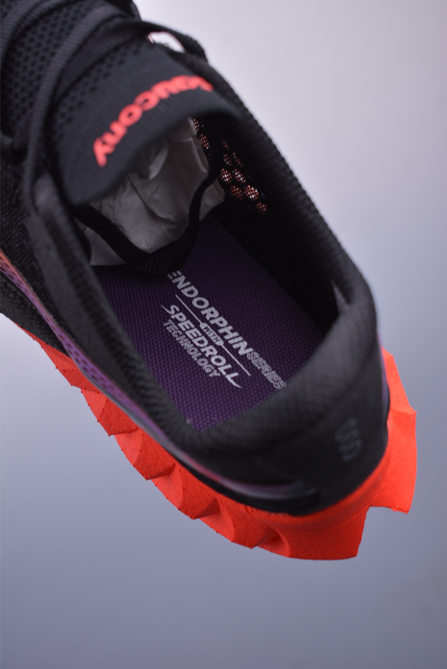 220 Saucony Triumph PRO 啡鹏4 旗舰级缓震型跑鞋 S10939-127