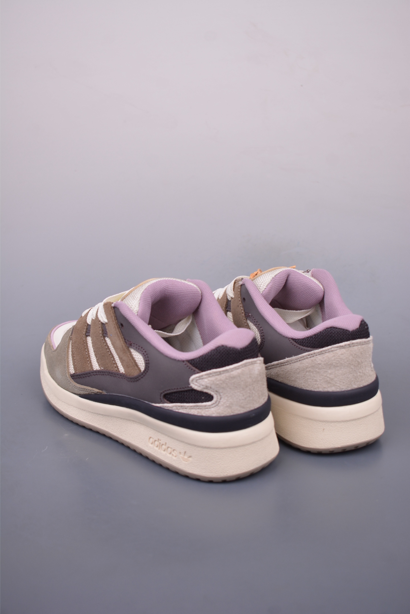 Adidas originals Forum 2000 CL 三叶草低帮 复古潮流休闲面包鞋 JS3159