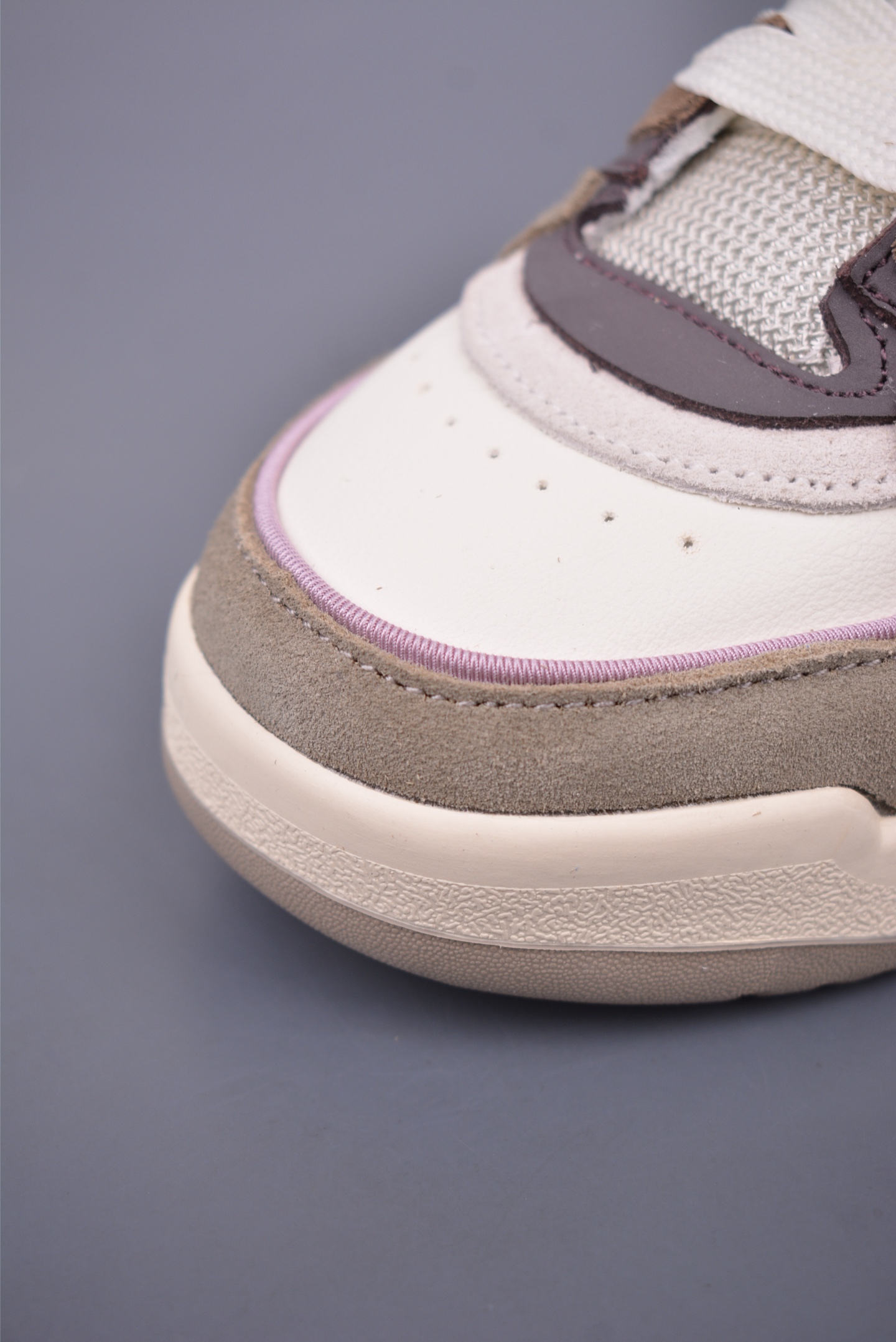Adidas originals Forum 2000 CL 三叶草低帮 复古潮流休闲面包鞋 JS3159