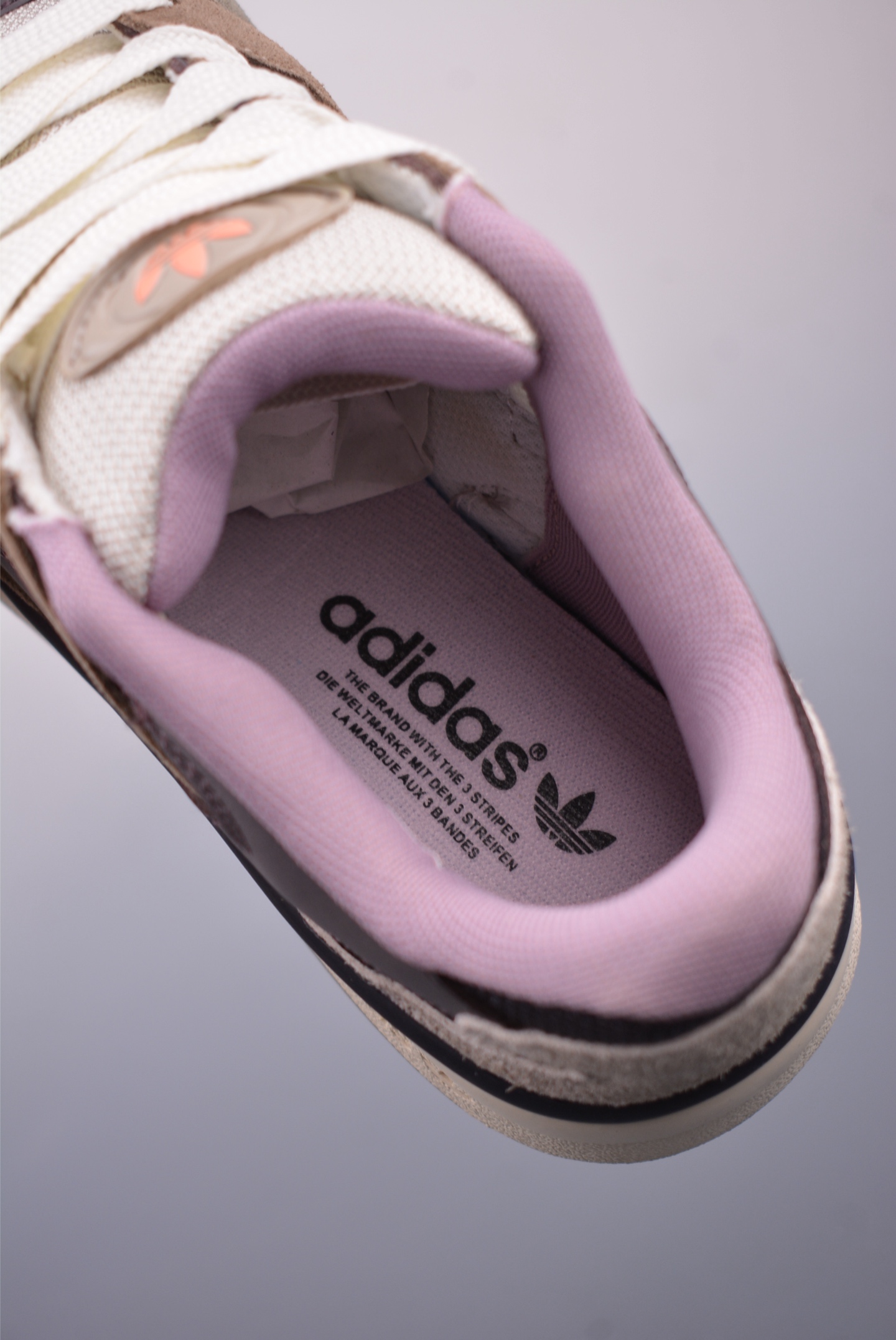 Adidas originals Forum 2000 CL 三叶草低帮 复古潮流休闲面包鞋 JS3159