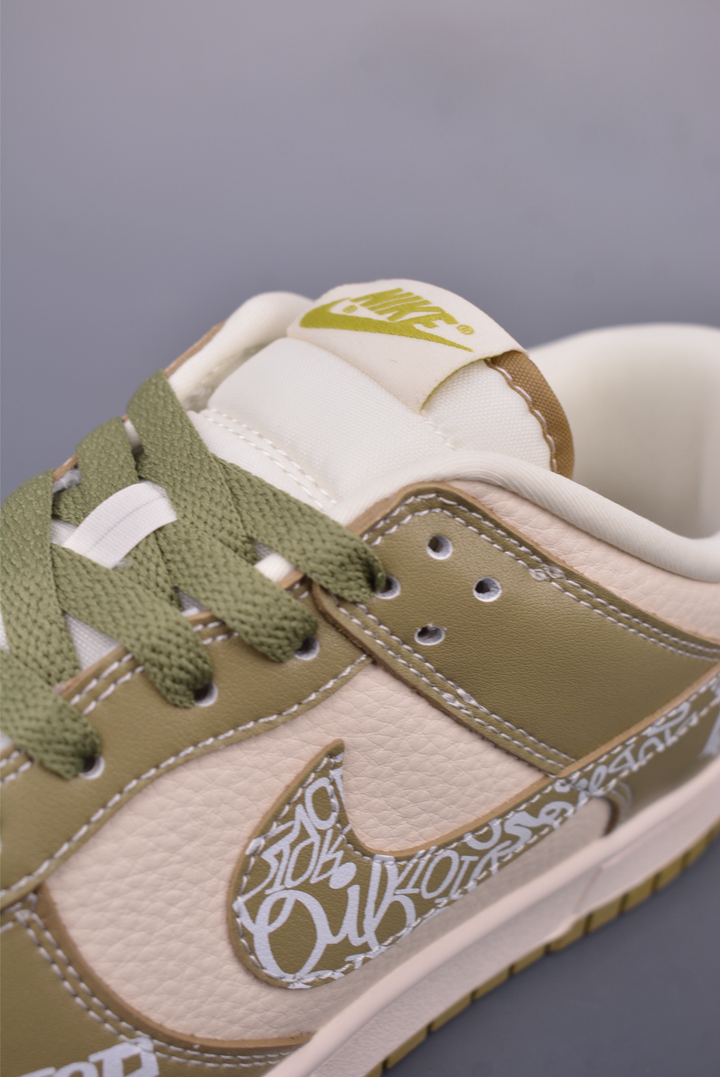 Nike SB Dunk Low Dior联名 KK1333-044