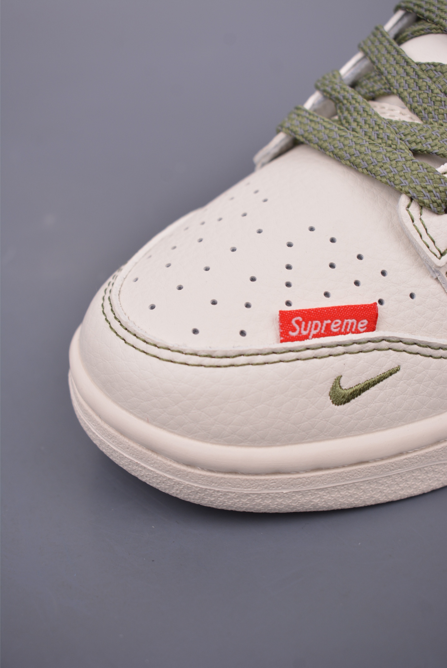 Nike SB Dunk Low 斯图西联名 XS6089-533