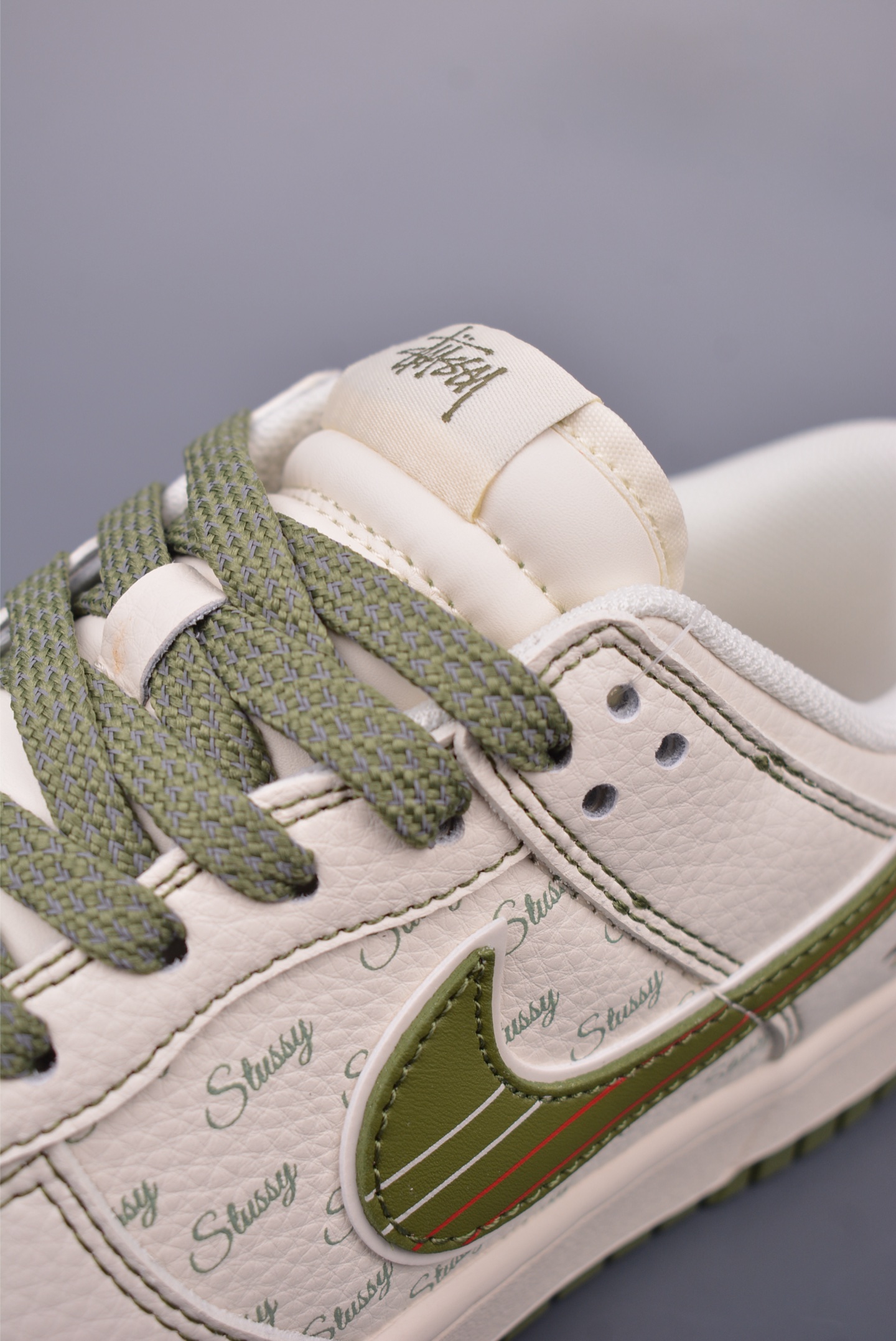 Nike SB Dunk Low 斯图西联名 XS6089-533