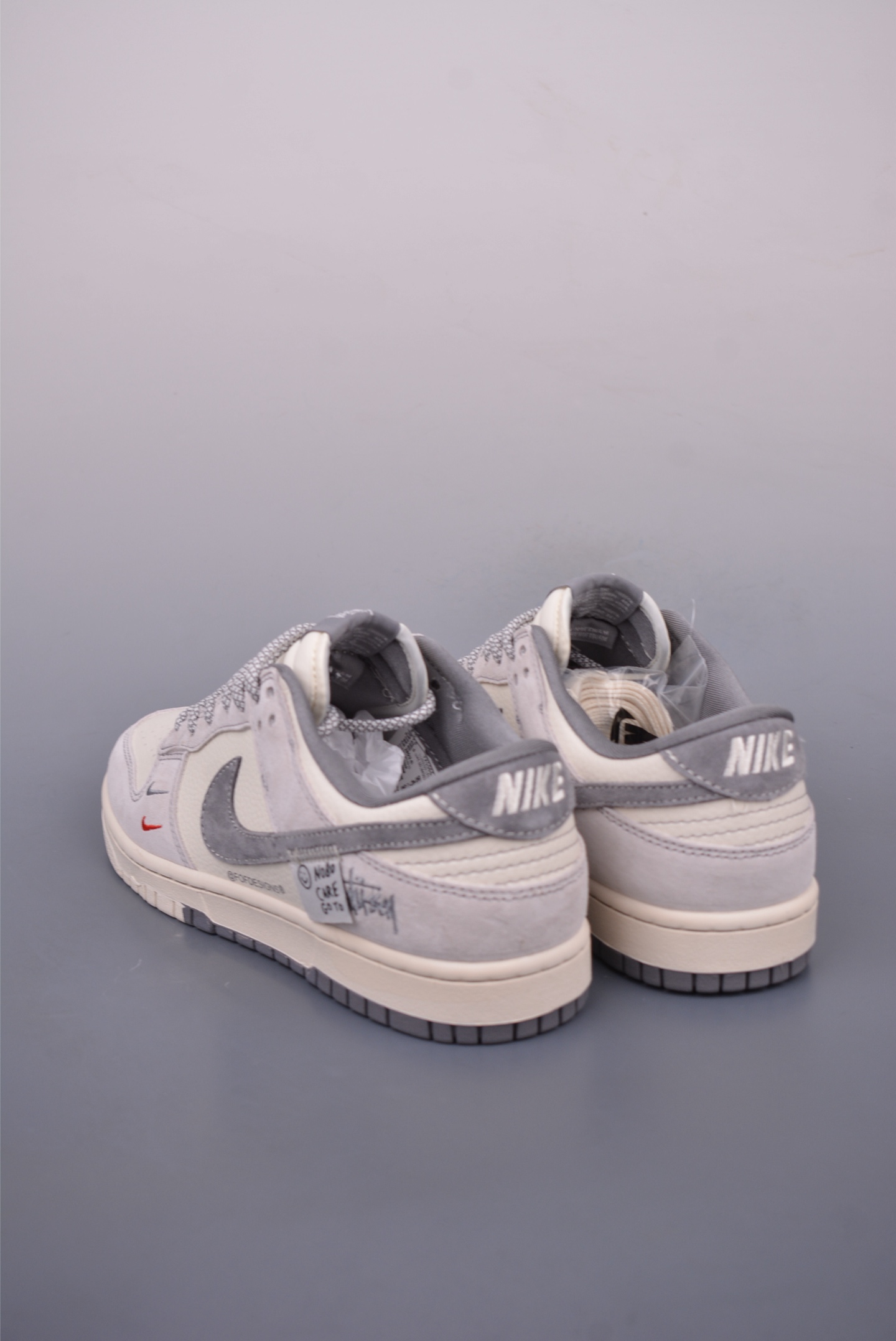 Nike SB Dunk Low 斯图西联名 YX5066-296