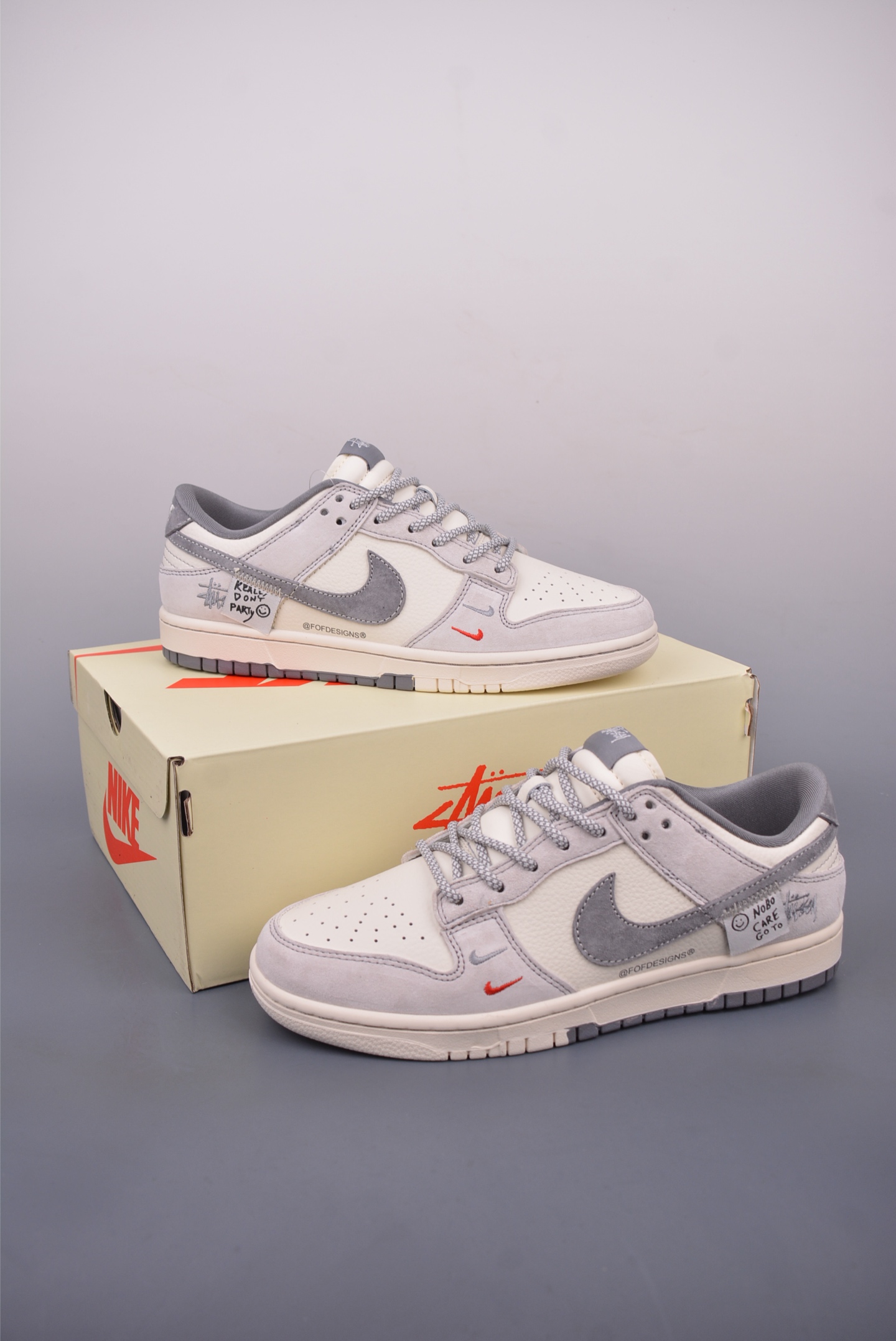 Nike SB Dunk Low 斯图西联名 YX5066-296