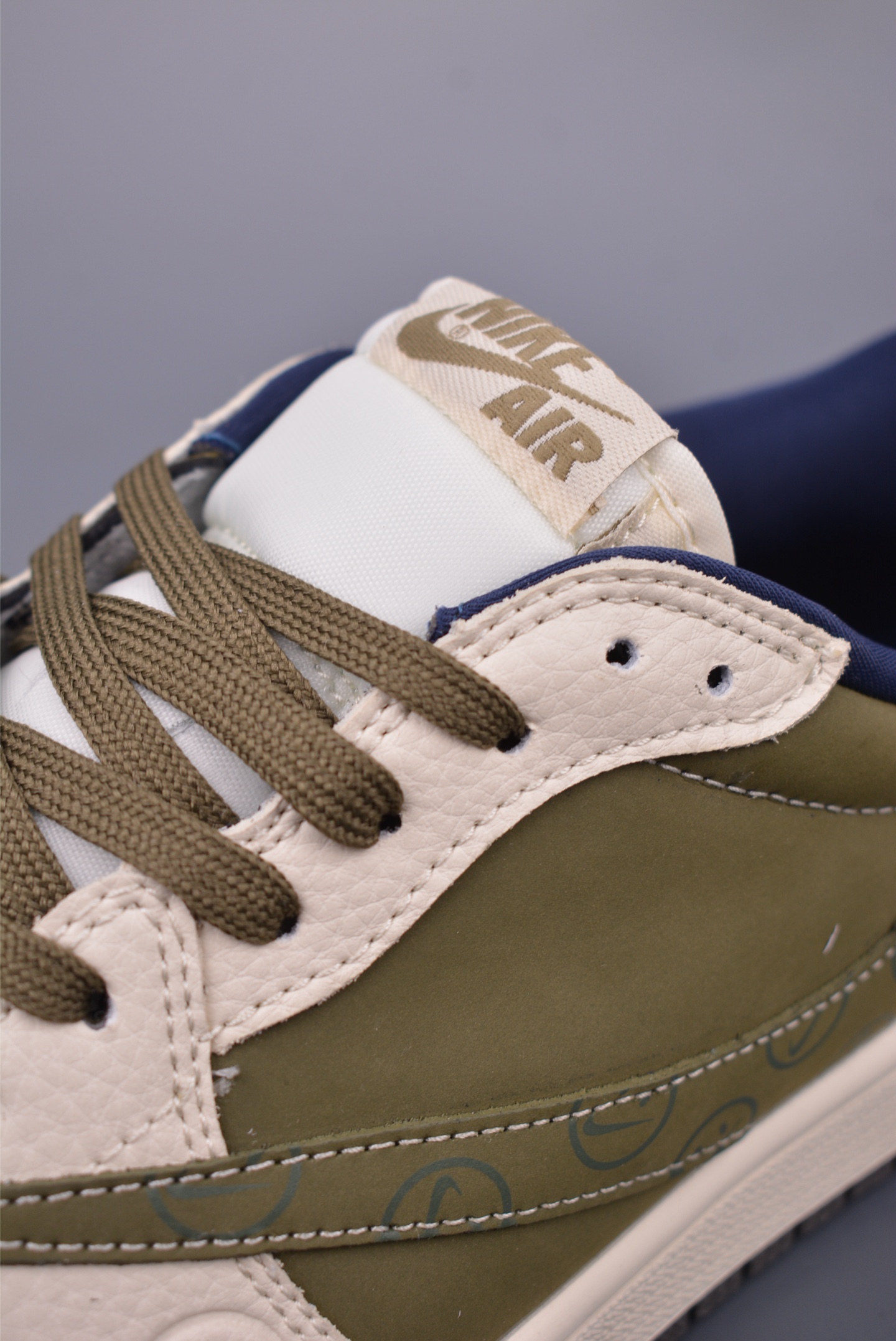 Fragment x Travis Scott x DIor Air Jordan 1 Low 三方联名倒钩 LD2025-008
