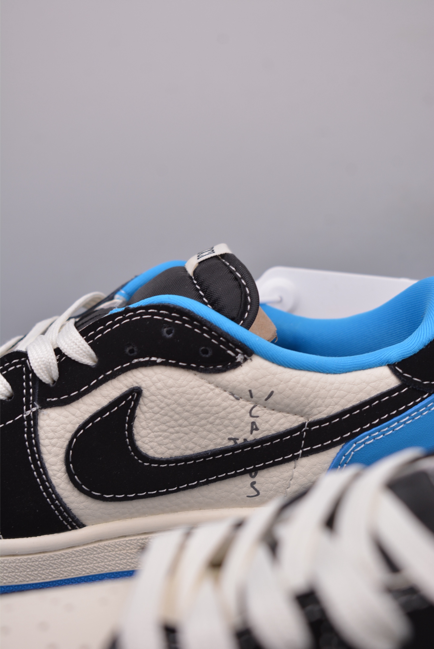 Fragment x Travis Scott x Gucci Air Jordan 1 Low 三方联名倒钩 XS2024-037