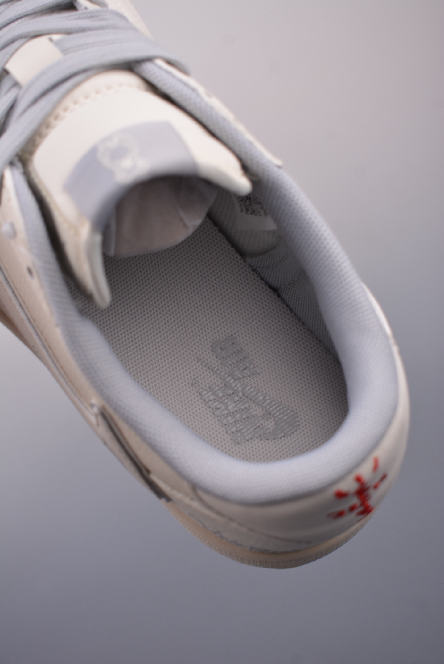 280 Fragment x Travis Scott x 暴力熊 Air Jordan 1 Low 三方联名倒钩 XS7089-527