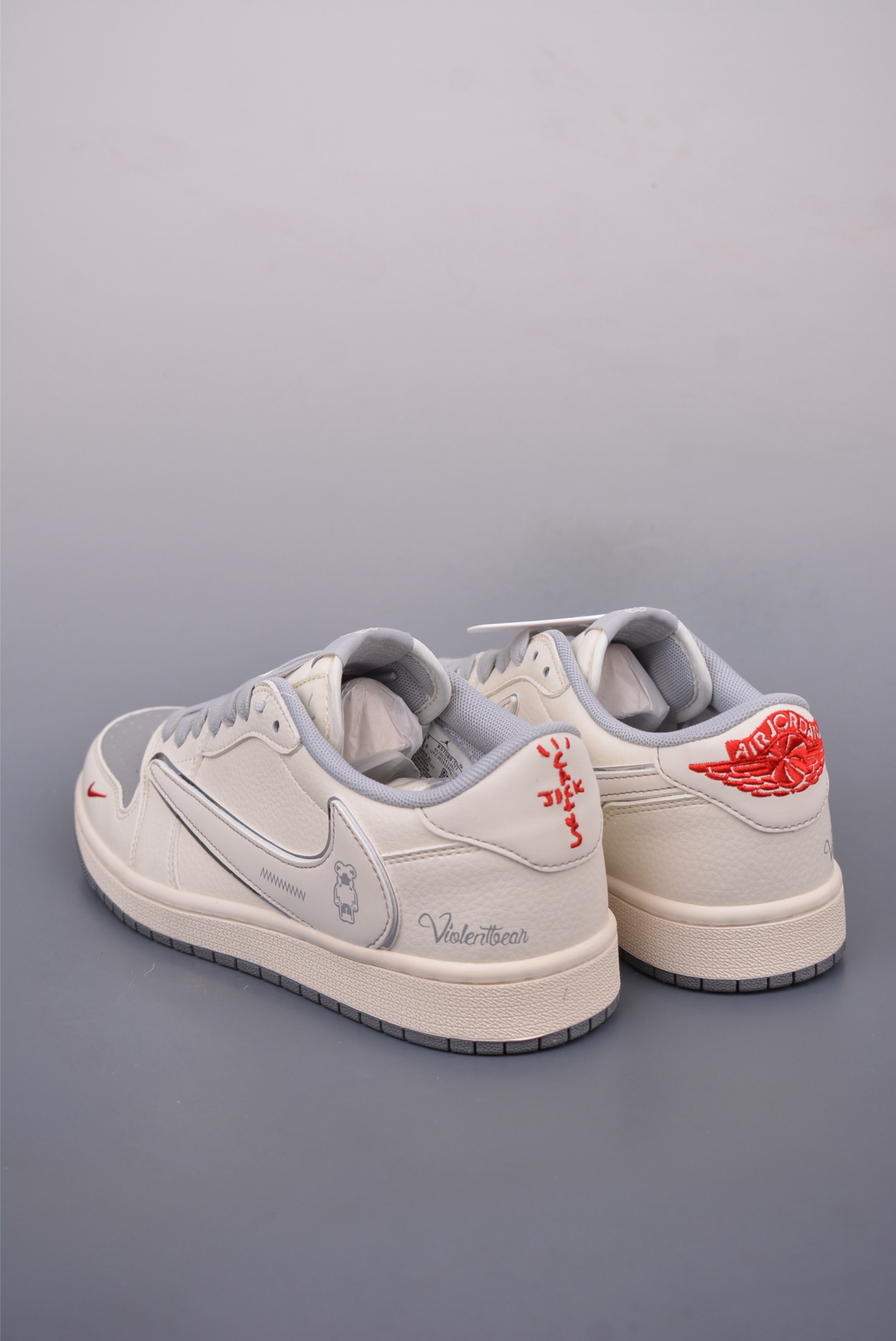280 Fragment x Travis Scott x 暴力熊 Air Jordan 1 Low 三方联名倒钩 XS7089-527