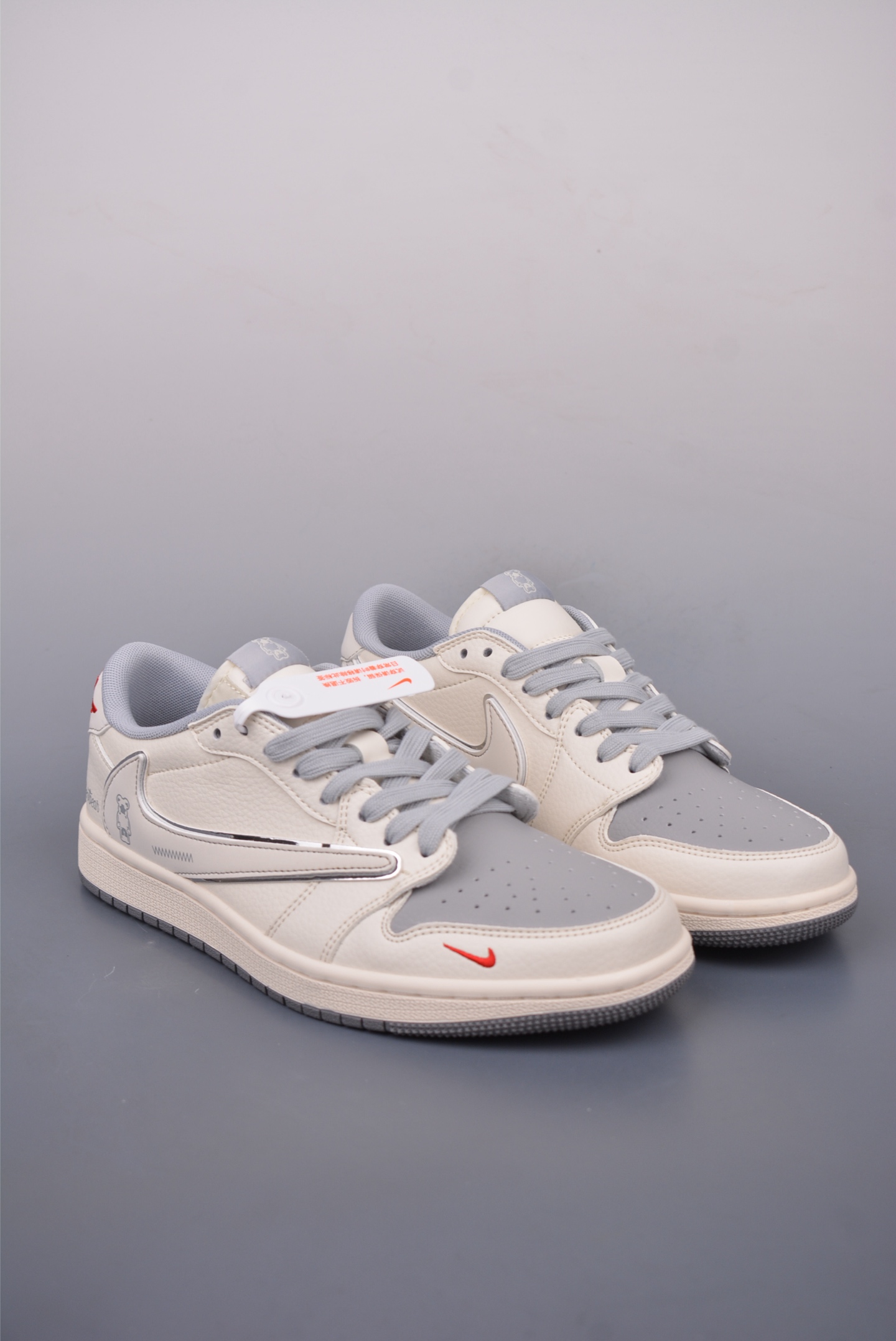 280 Fragment x Travis Scott x 暴力熊 Air Jordan 1 Low 三方联名倒钩 XS7089-527