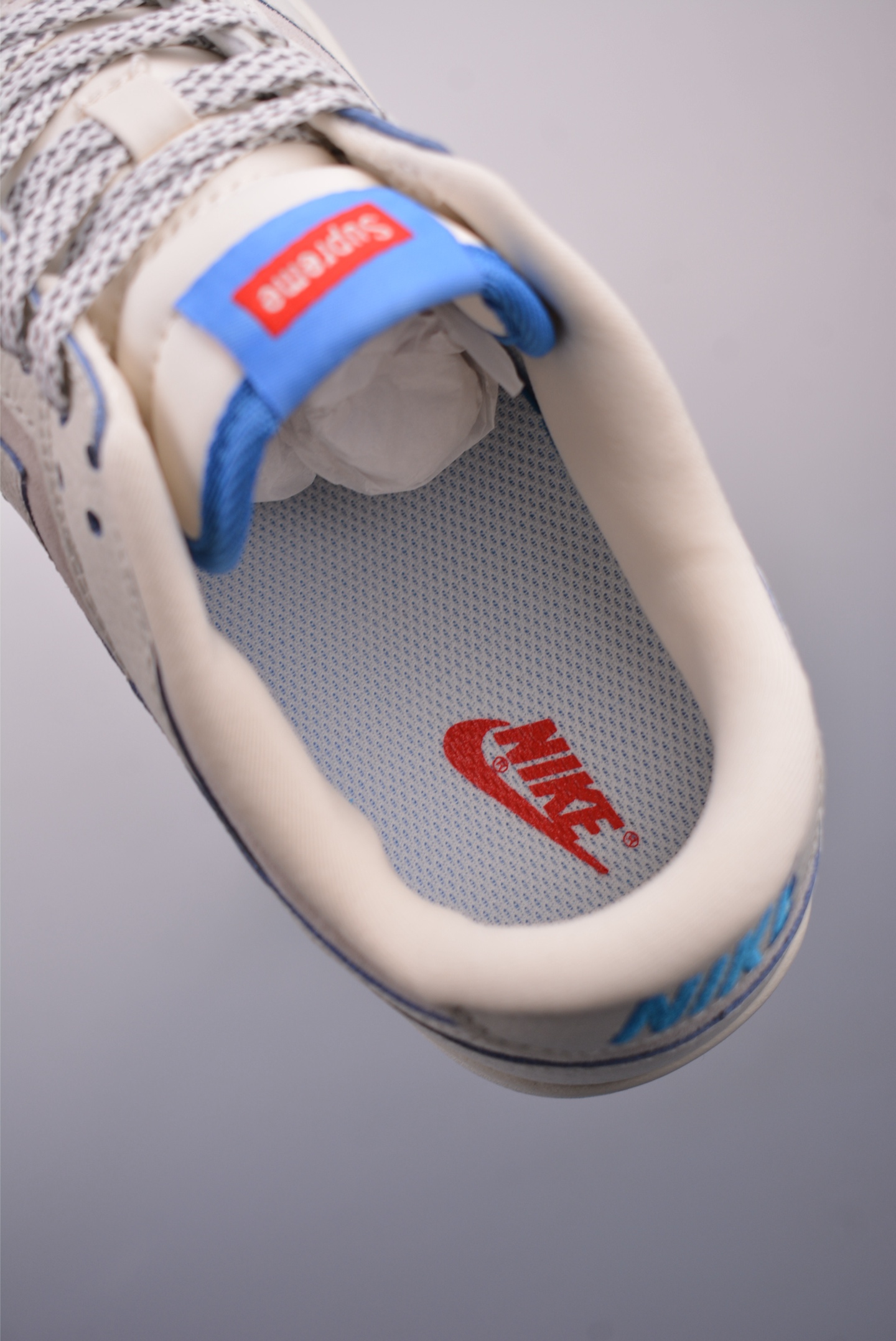 Nike SB Dunk Low Supreme联名 SC9207-411