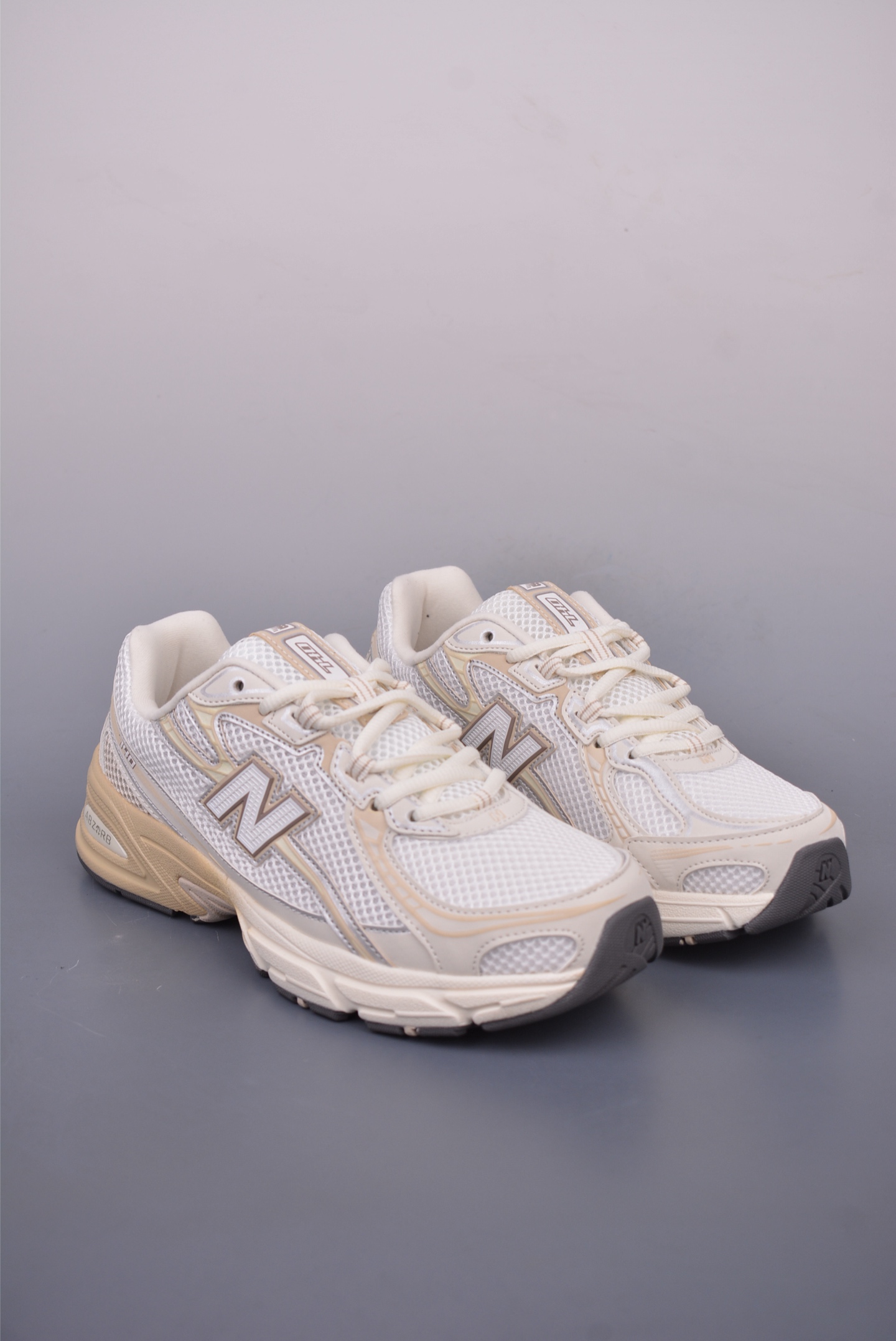 180 New Balance 740系列 复古老爹风休闲运动慢跑鞋 U740PR2
