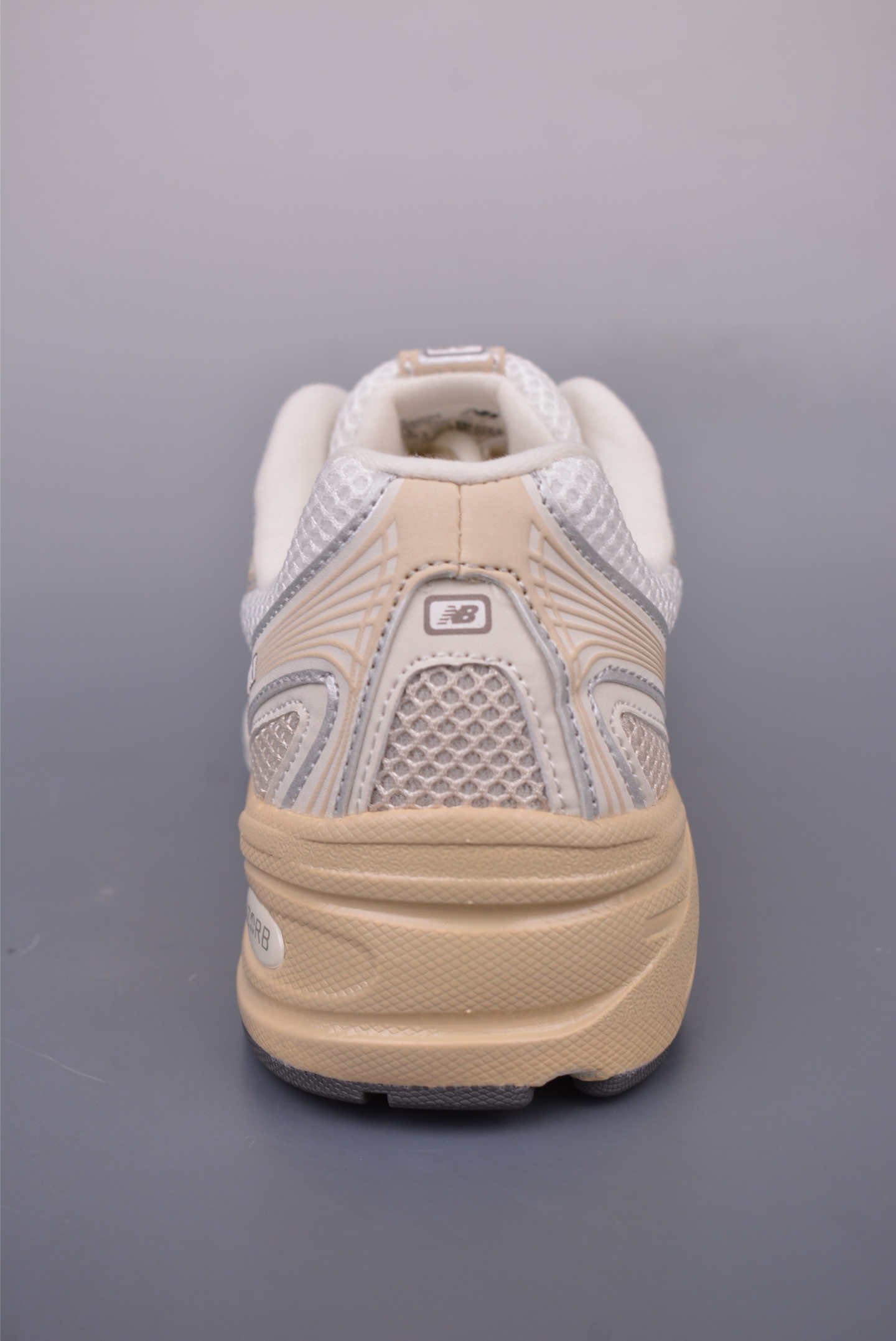 180 New Balance 740系列 复古老爹风休闲运动慢跑鞋 U740PR2