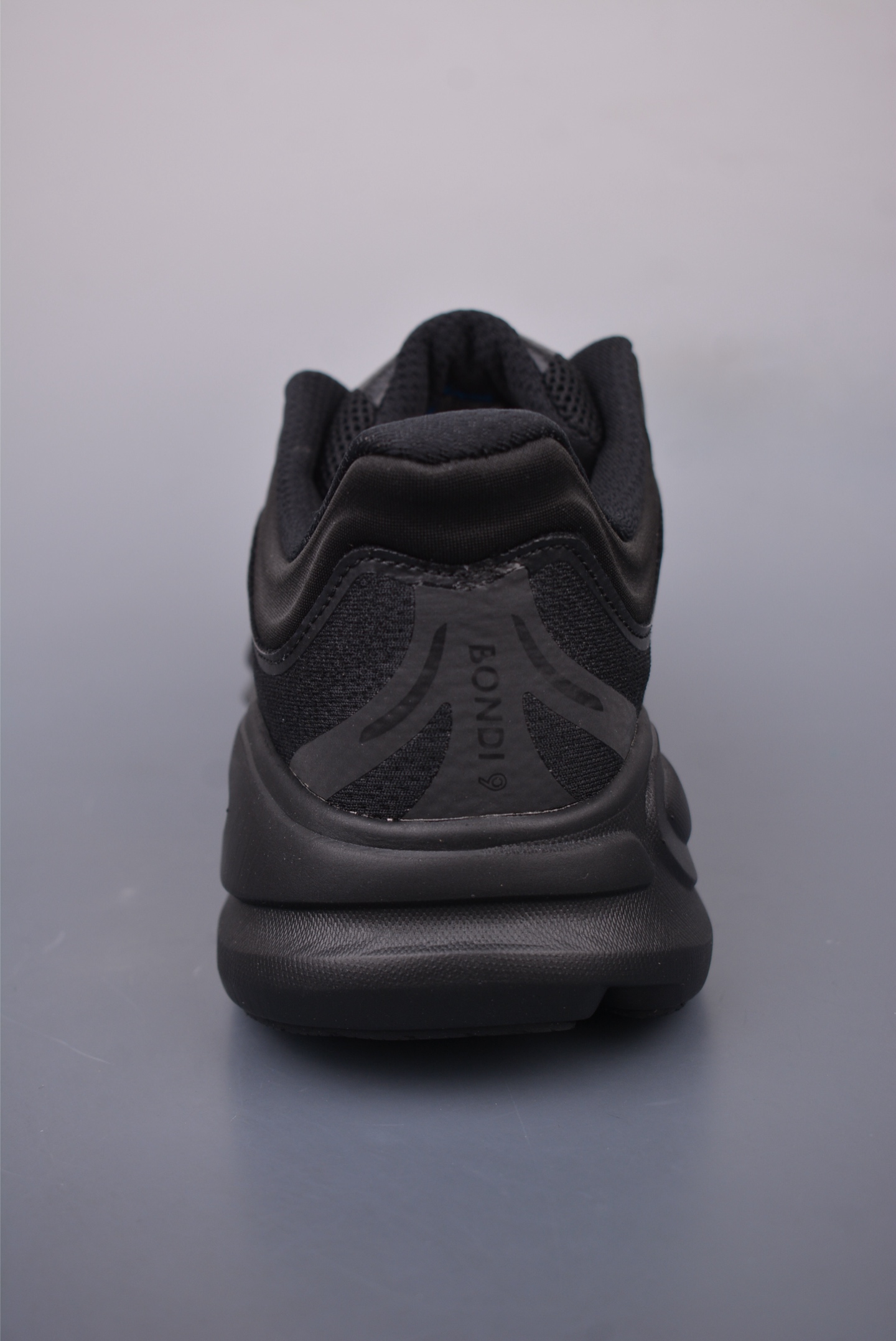 Z HOKA ONE ONE Bondi 9 WIDE 邦迪九代舒适防滑耐磨低帮休闲跑步鞋 1162011/BBLC