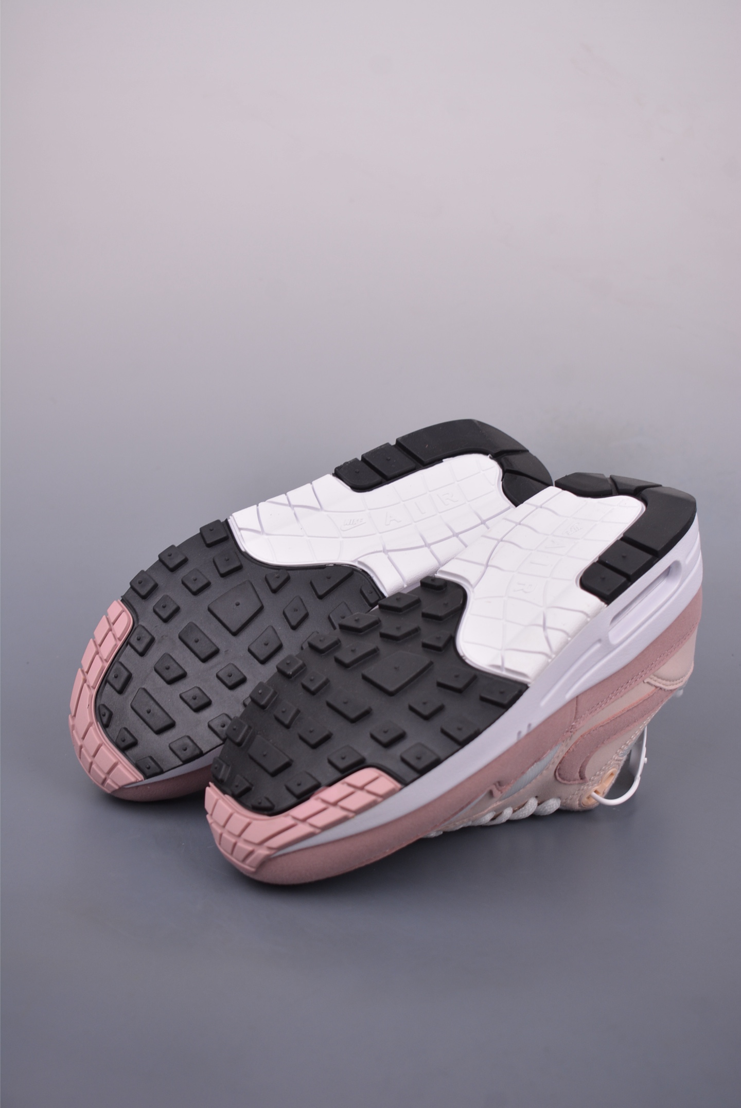 Nike Air Max 1 复刻拼接 纯原版本 复古休闲跑步鞋 DZ2628-106