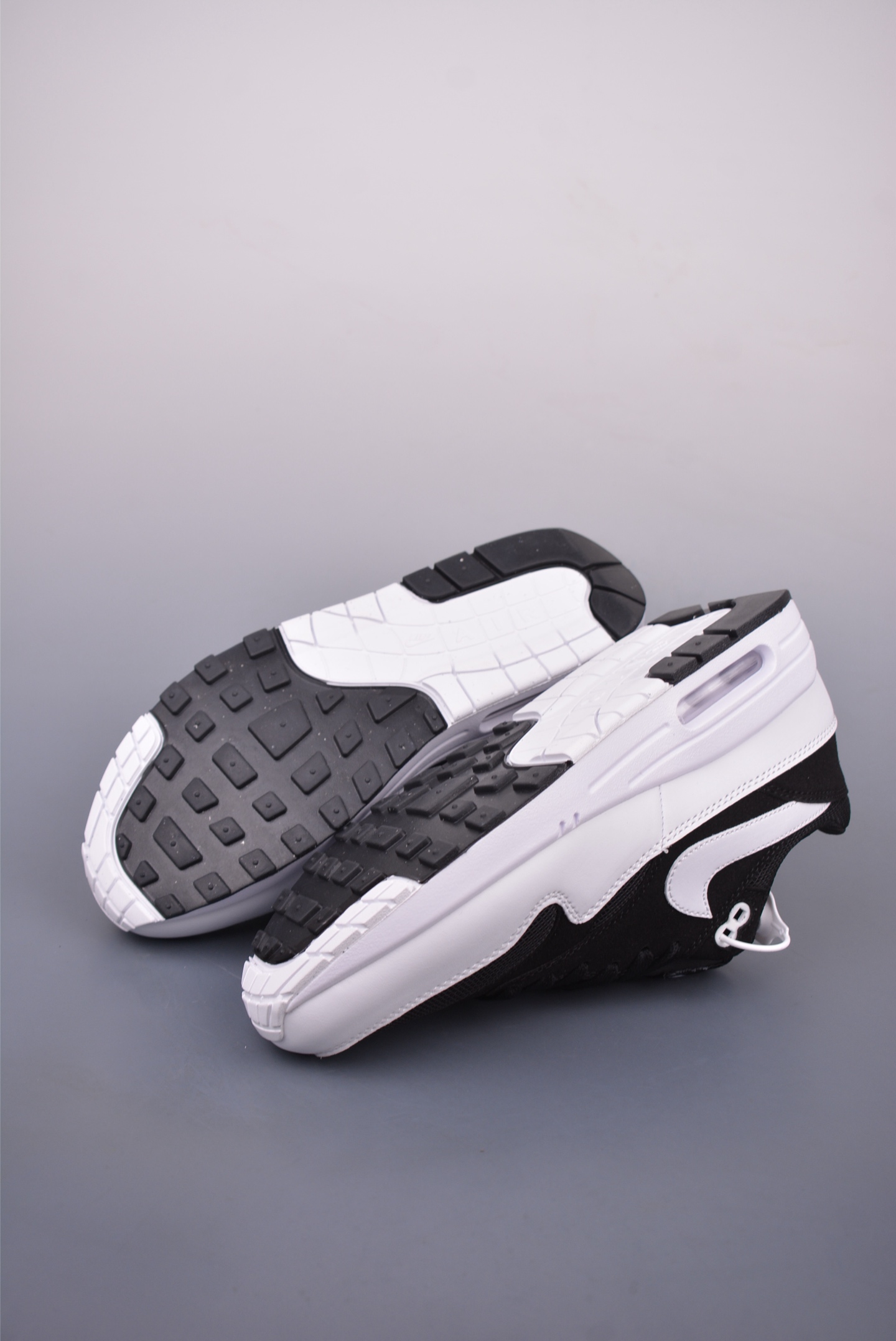 Nike Air Max 1 复刻拼接 纯原版本 复古休闲跑步鞋 FZ5808-007