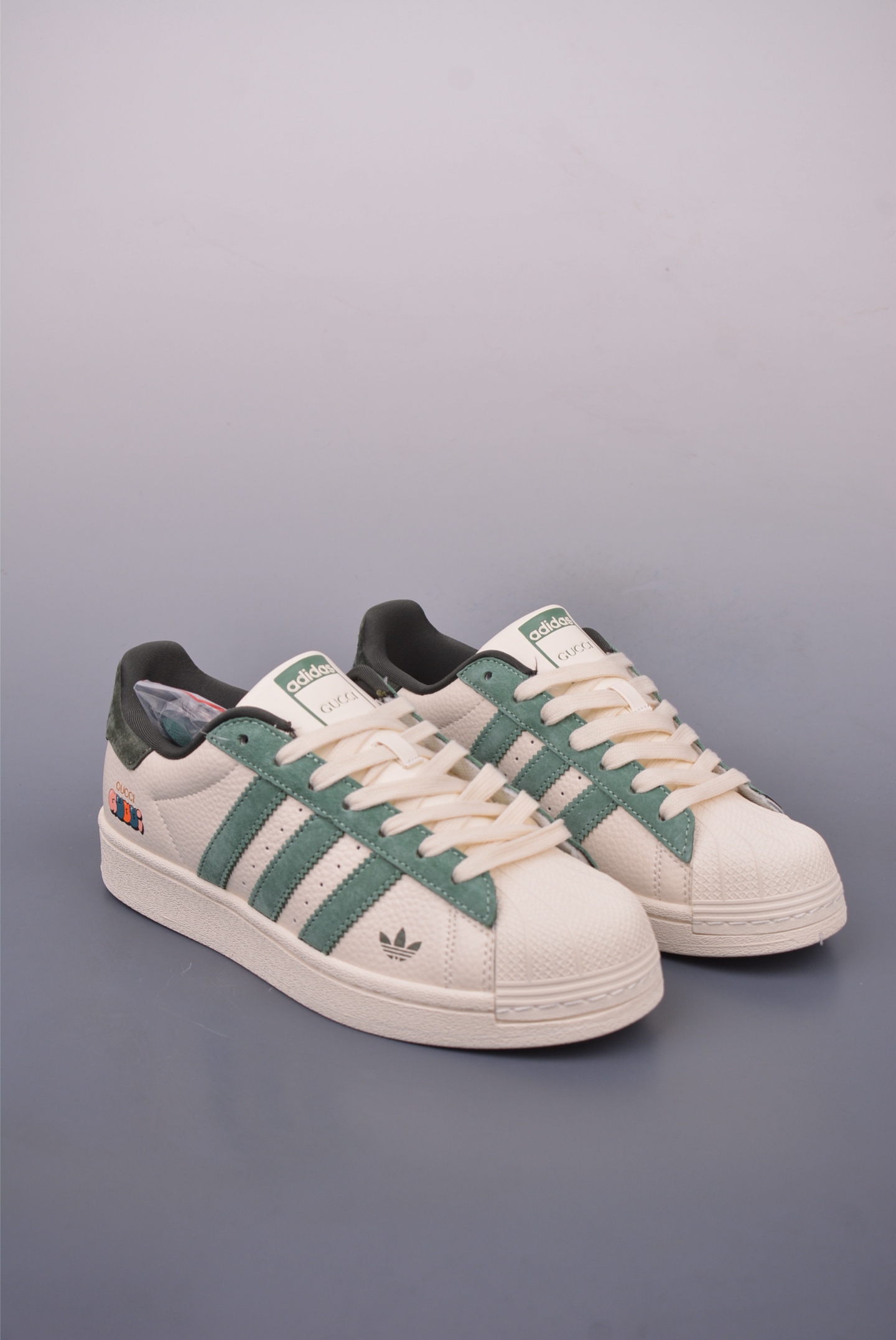 Adidas Originals Superstar 2025全新版本 贝壳头斯图西联名 SX000133