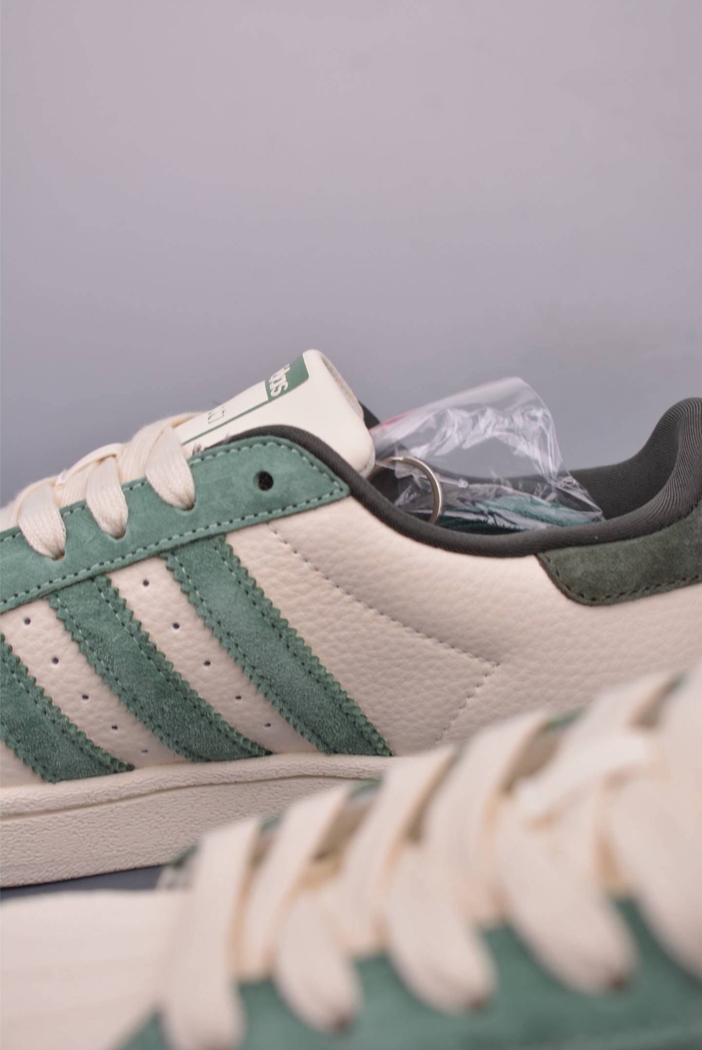 Adidas Originals Superstar 2025全新版本 贝壳头斯图西联名 SX000133