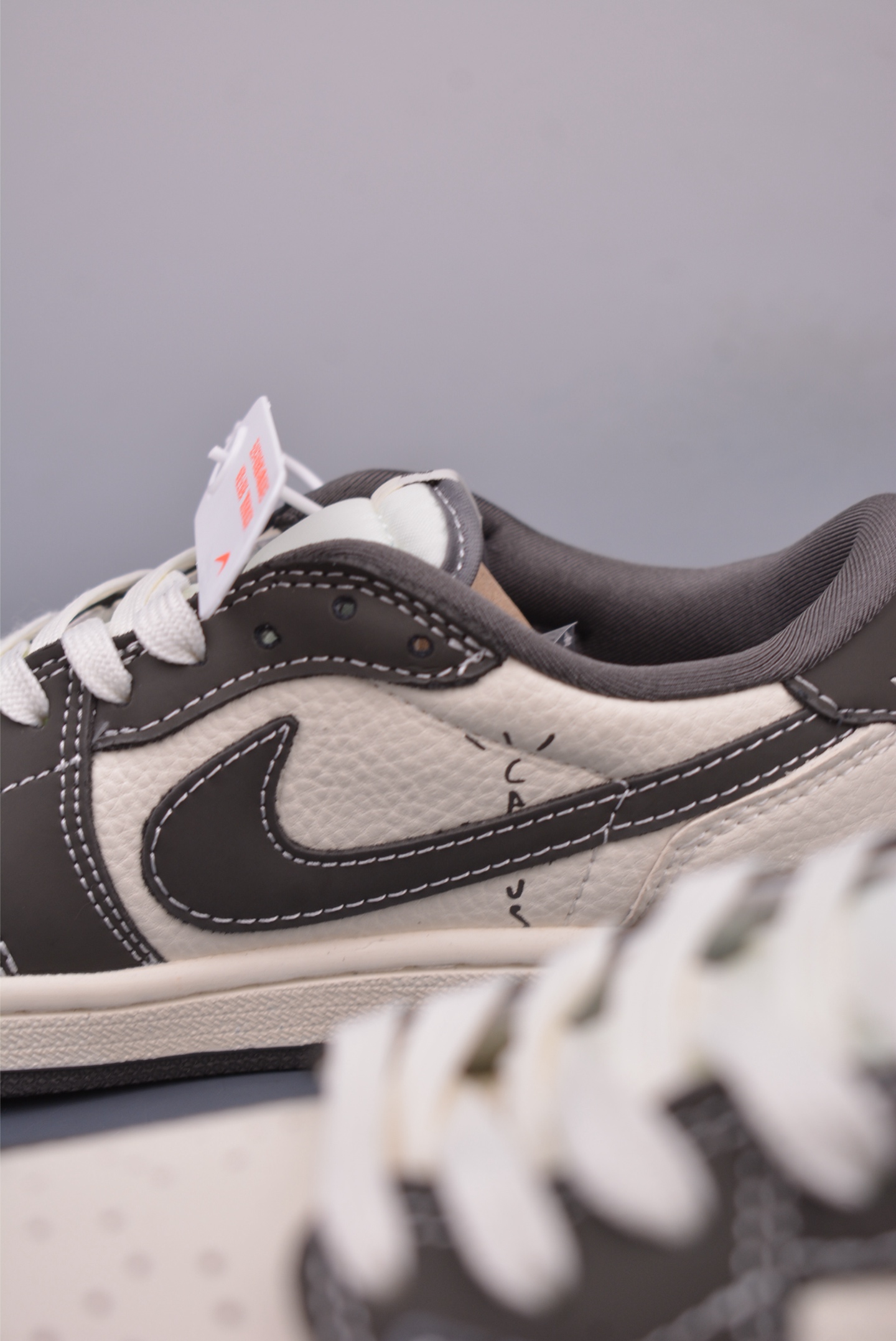 Fragment x Travis Scott x Dior Air Jordan 1 Low 三方联名倒钩 XS2024-039