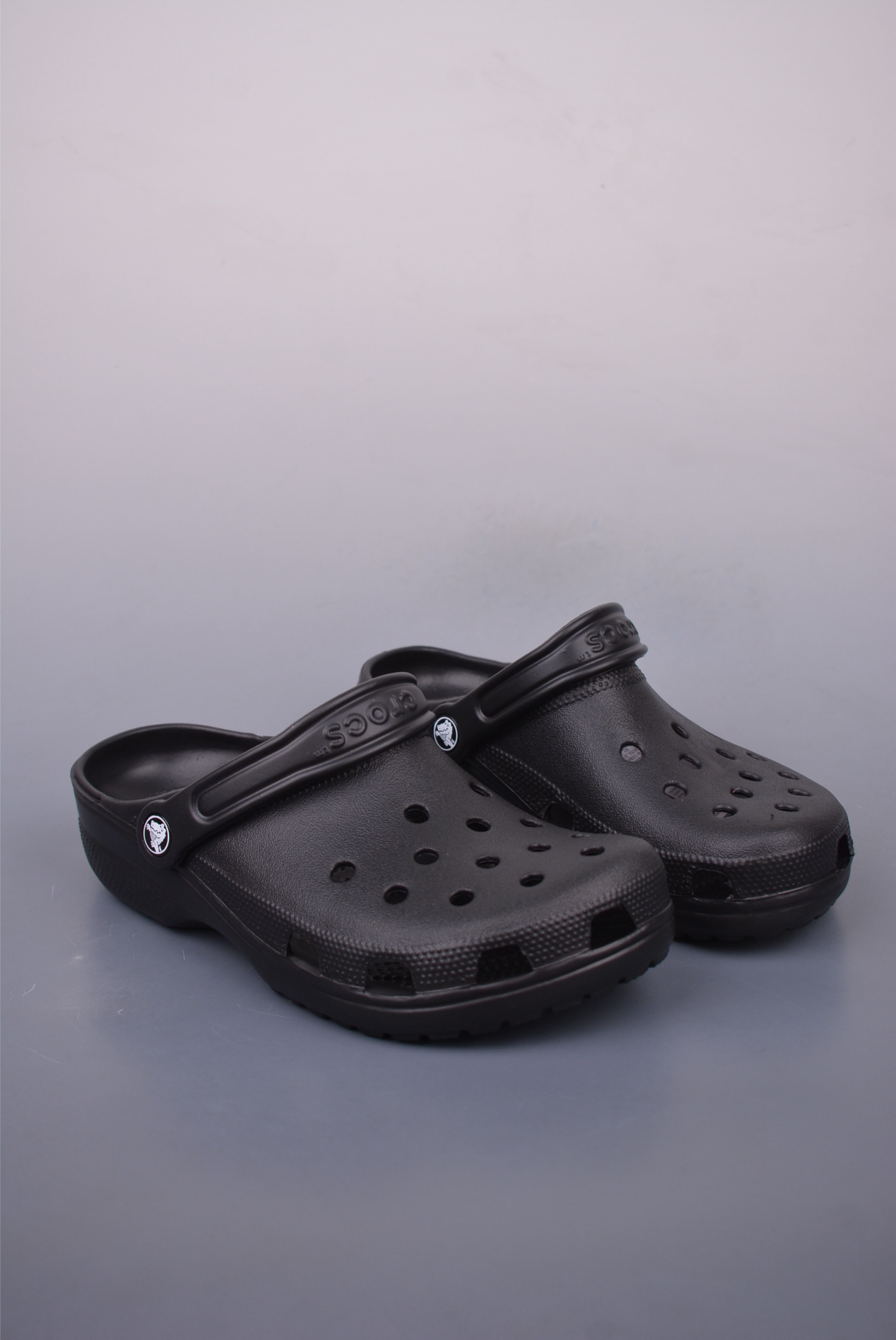 广东原厂 Crocs 卡骆驰 明星 经夏季两用沙滩洞洞鞋