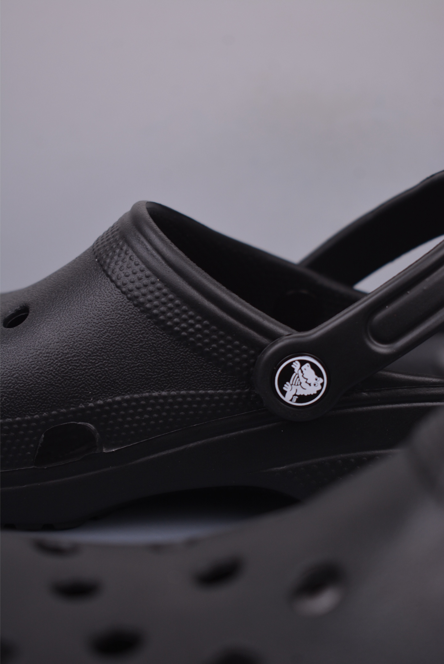 广东原厂 Crocs 卡骆驰 明星 经夏季两用沙滩洞洞鞋